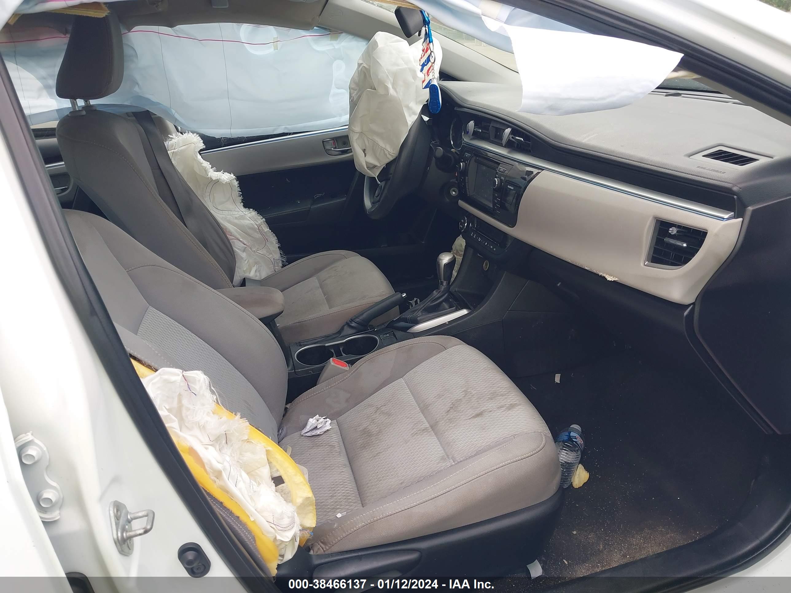 TOYOTA COROLLA image 5
