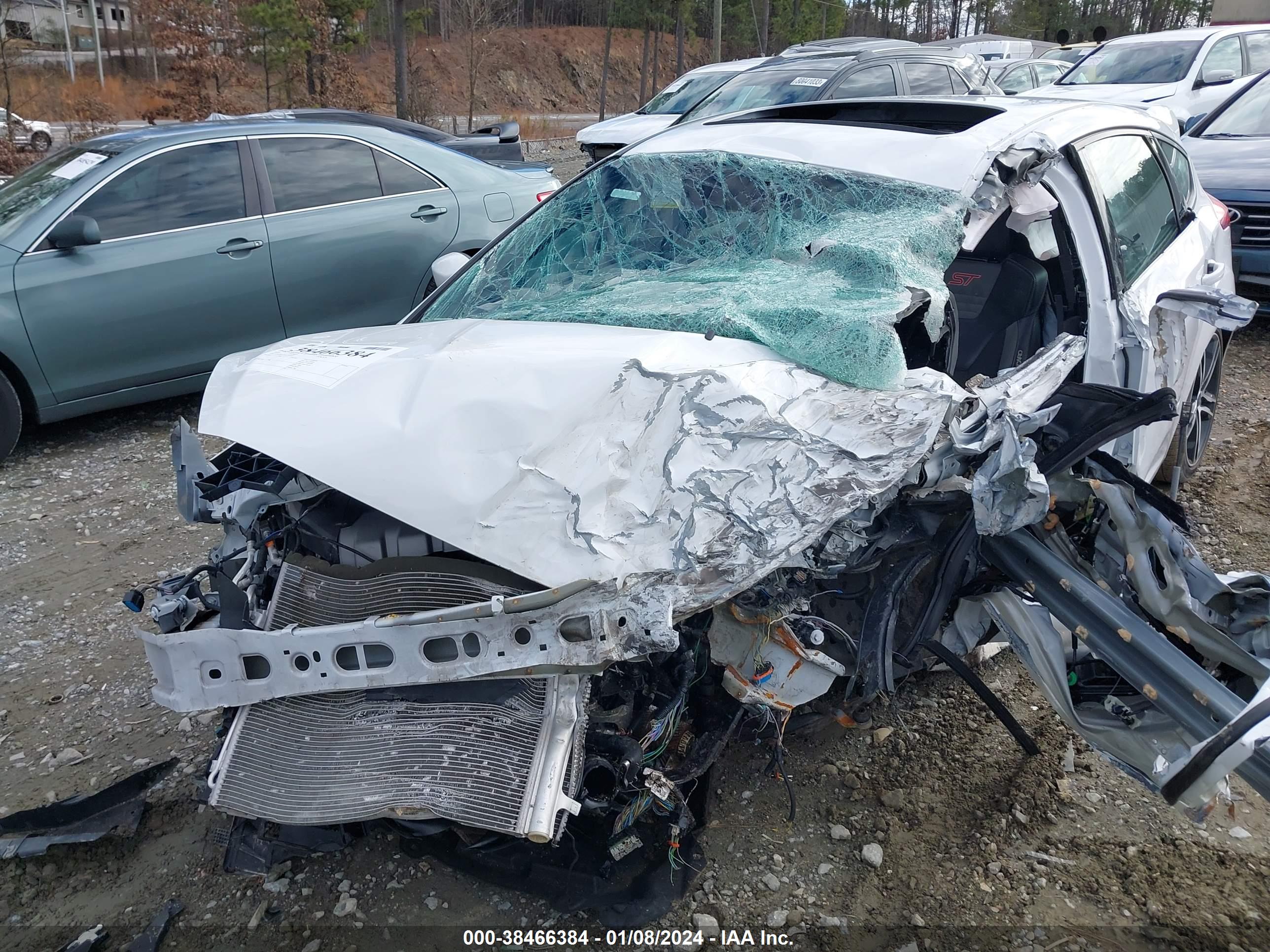 FORD FOCUS image 10