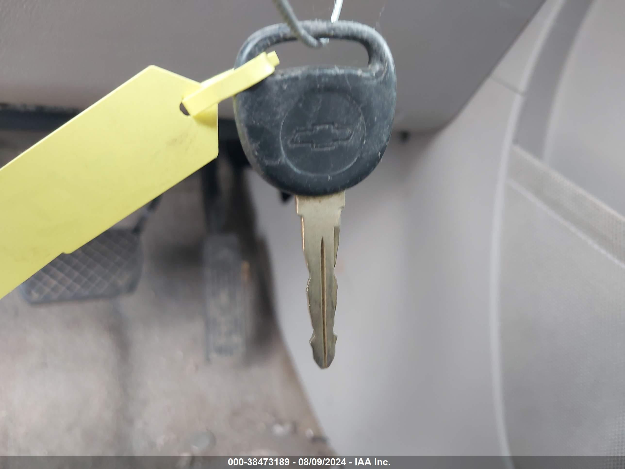CHEVROLET EQUINOX image 11