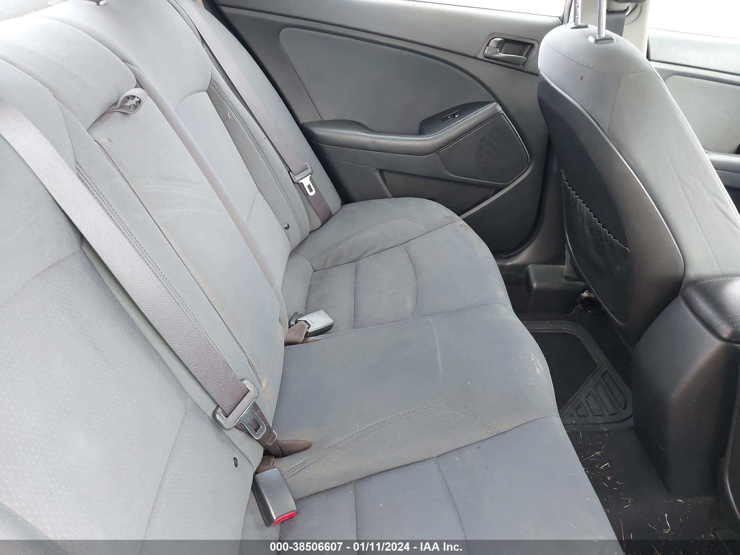 KIA OPTIMA image 8