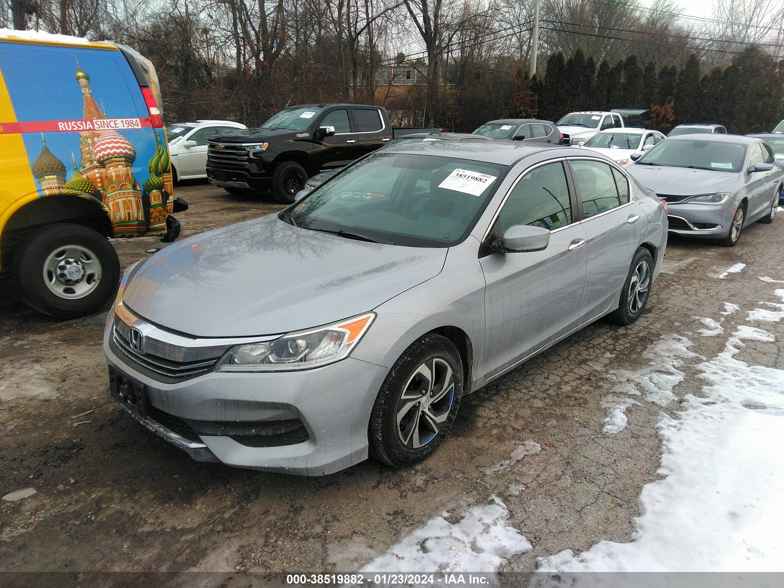 HONDA ACCORD image 2