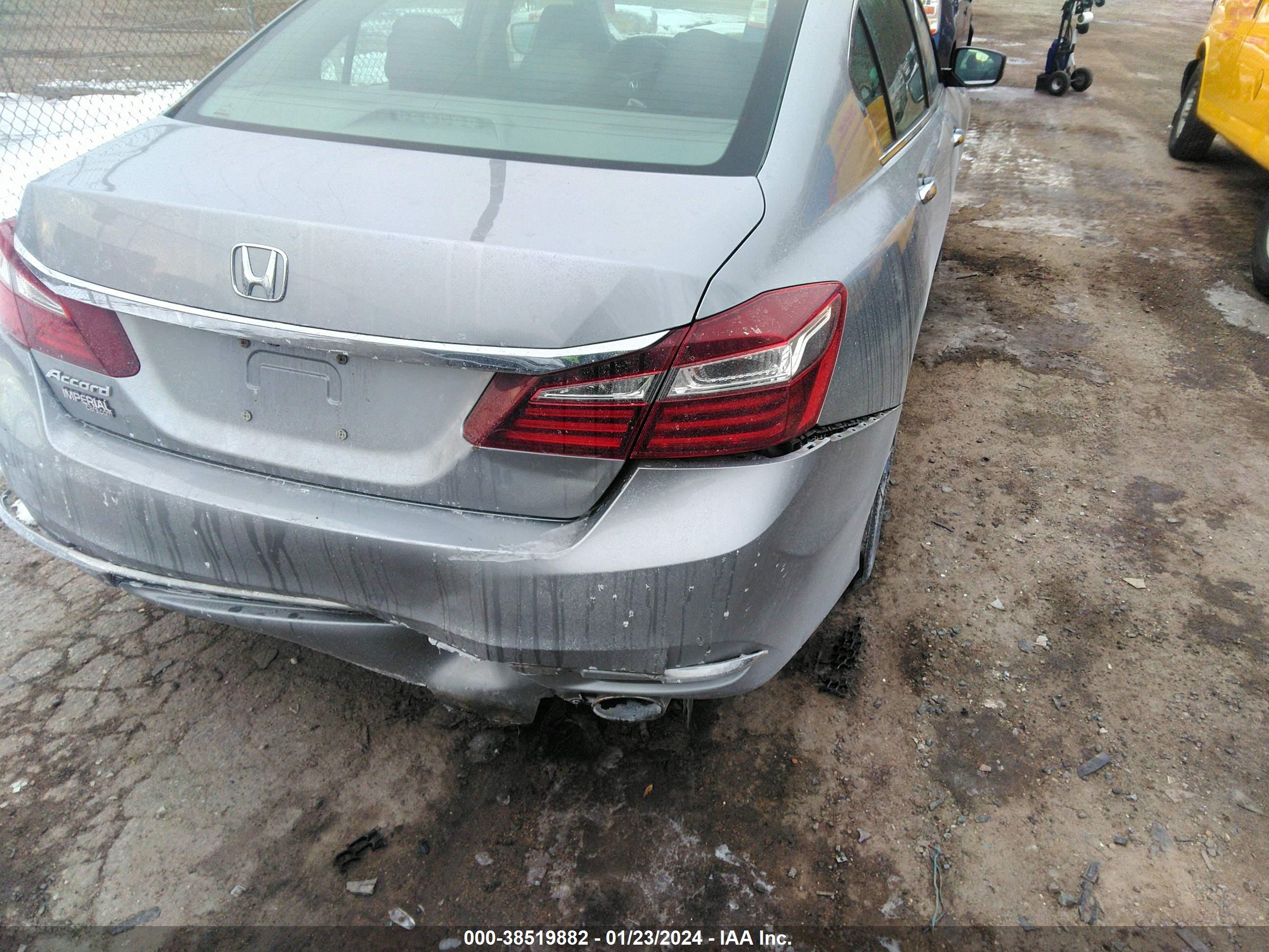 HONDA ACCORD image 4
