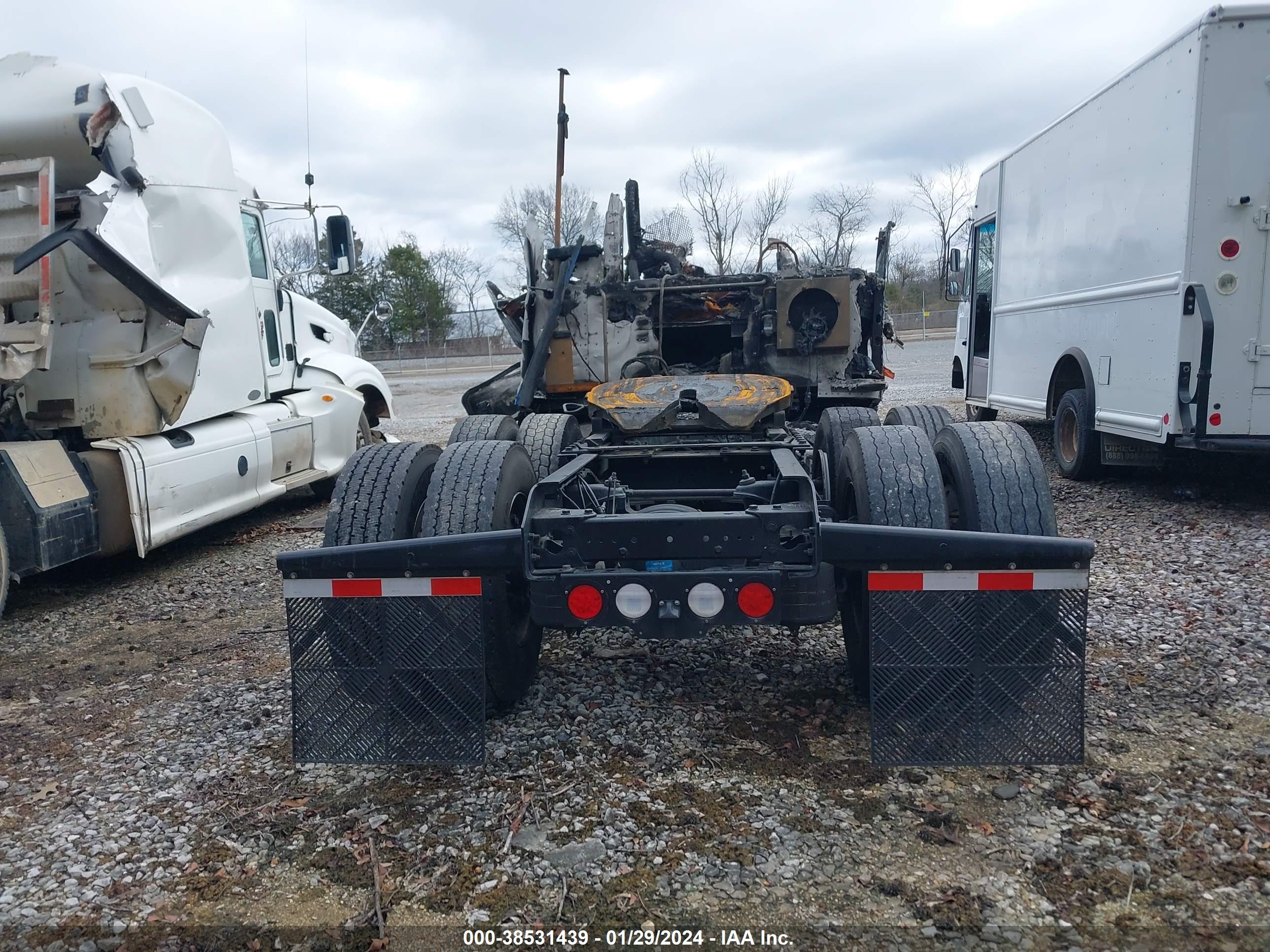 KENWORTH T680 image 7