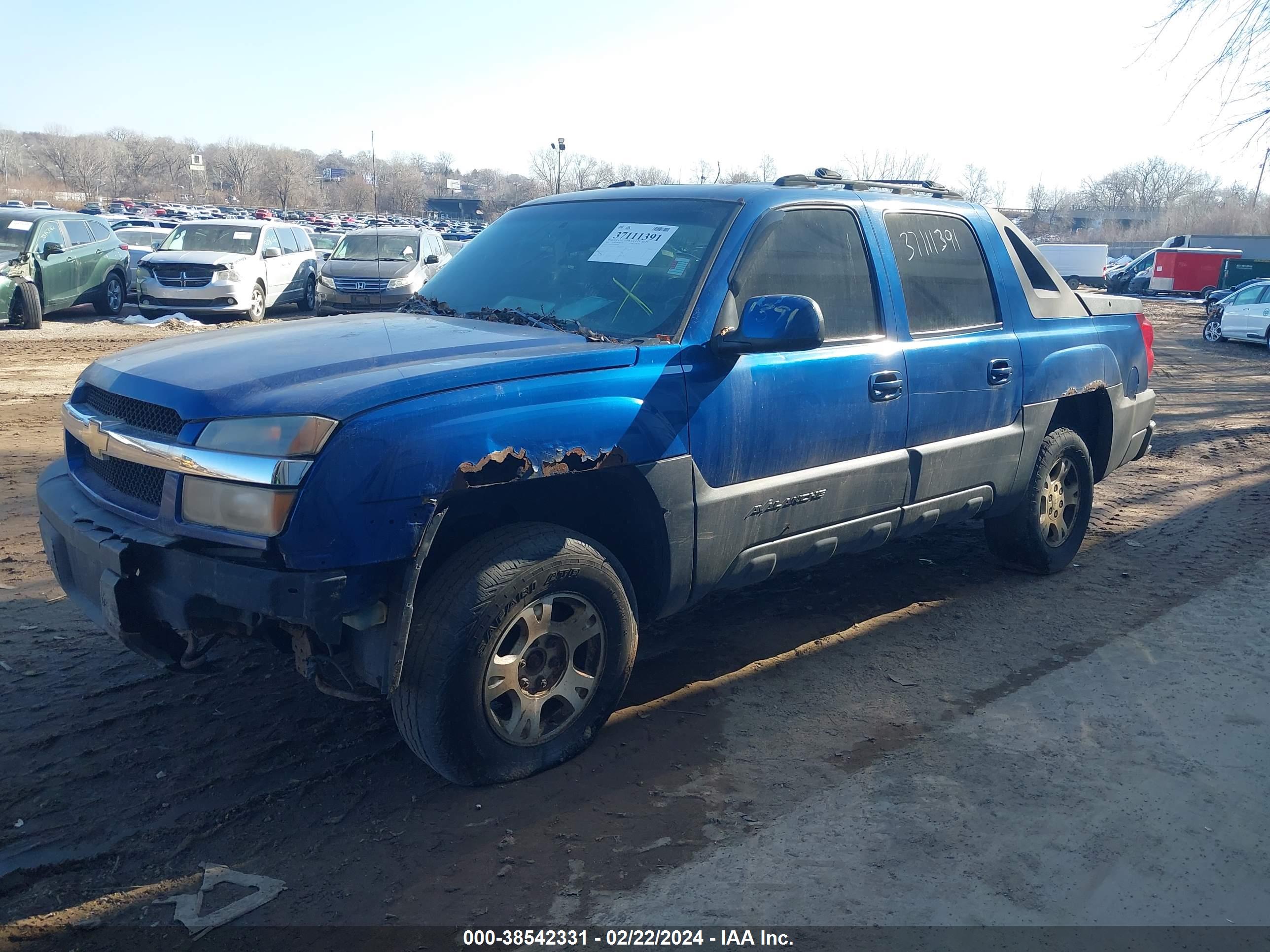 CHEVROLET AVALANCHE image 2