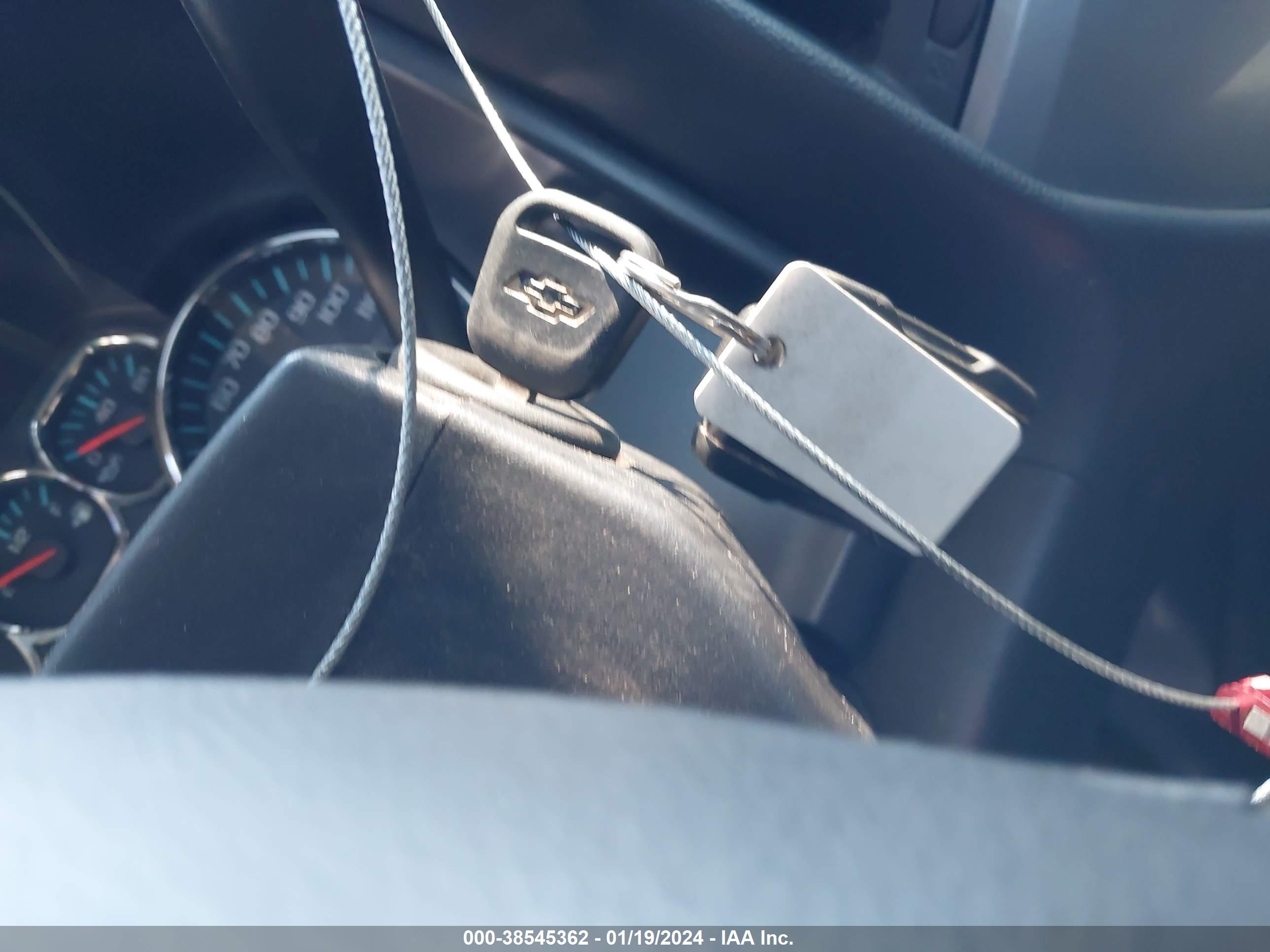 CHEVROLET SILVERADO image 11