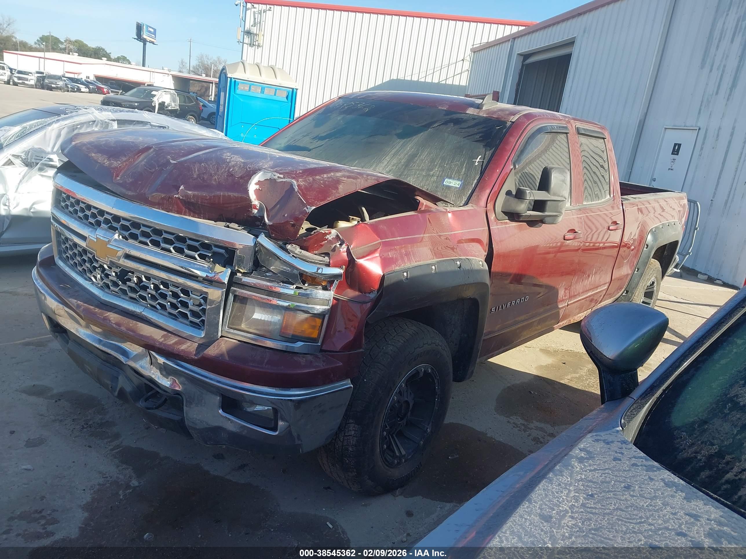 CHEVROLET SILVERADO image 2