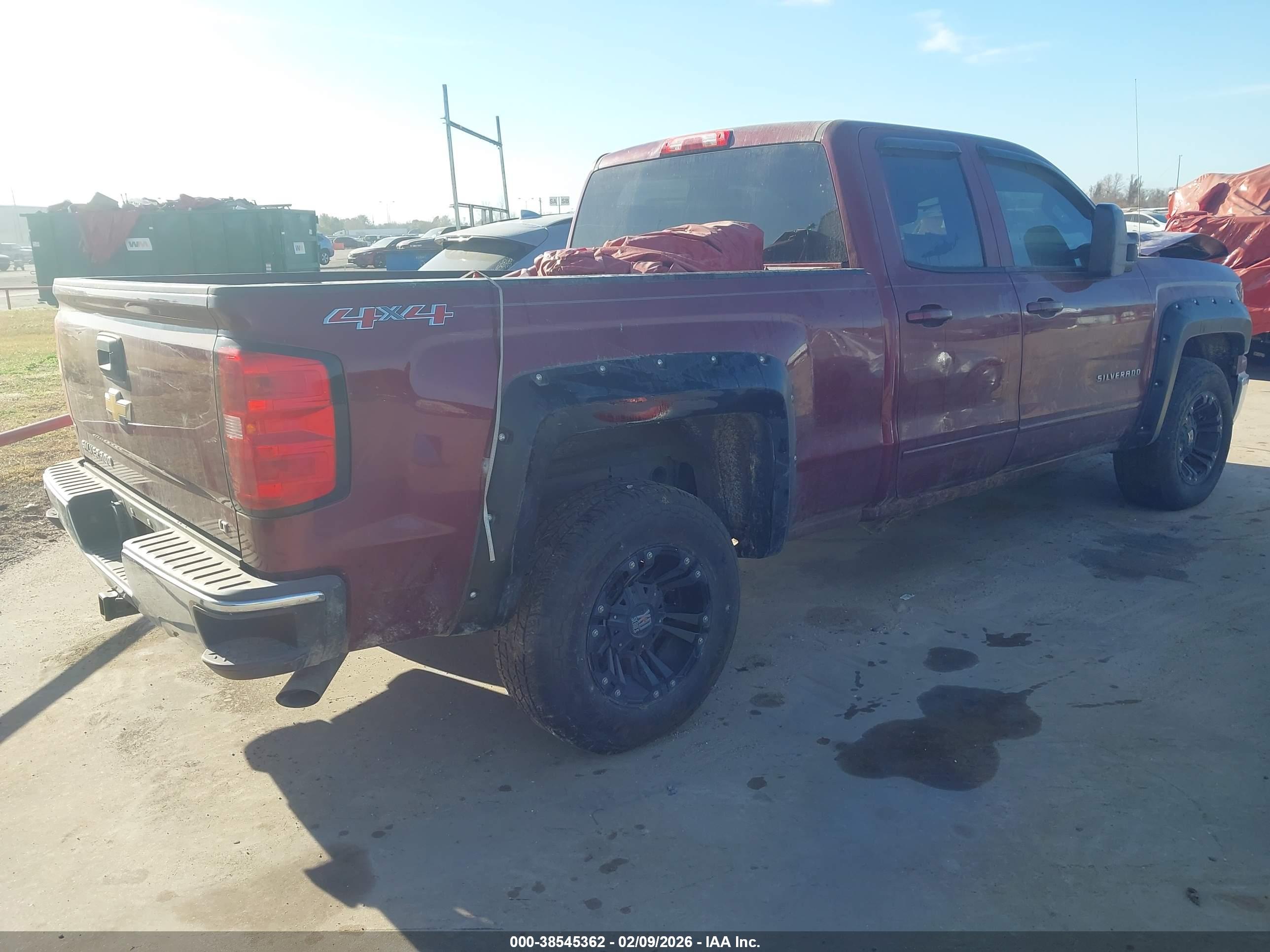CHEVROLET SILVERADO image 4