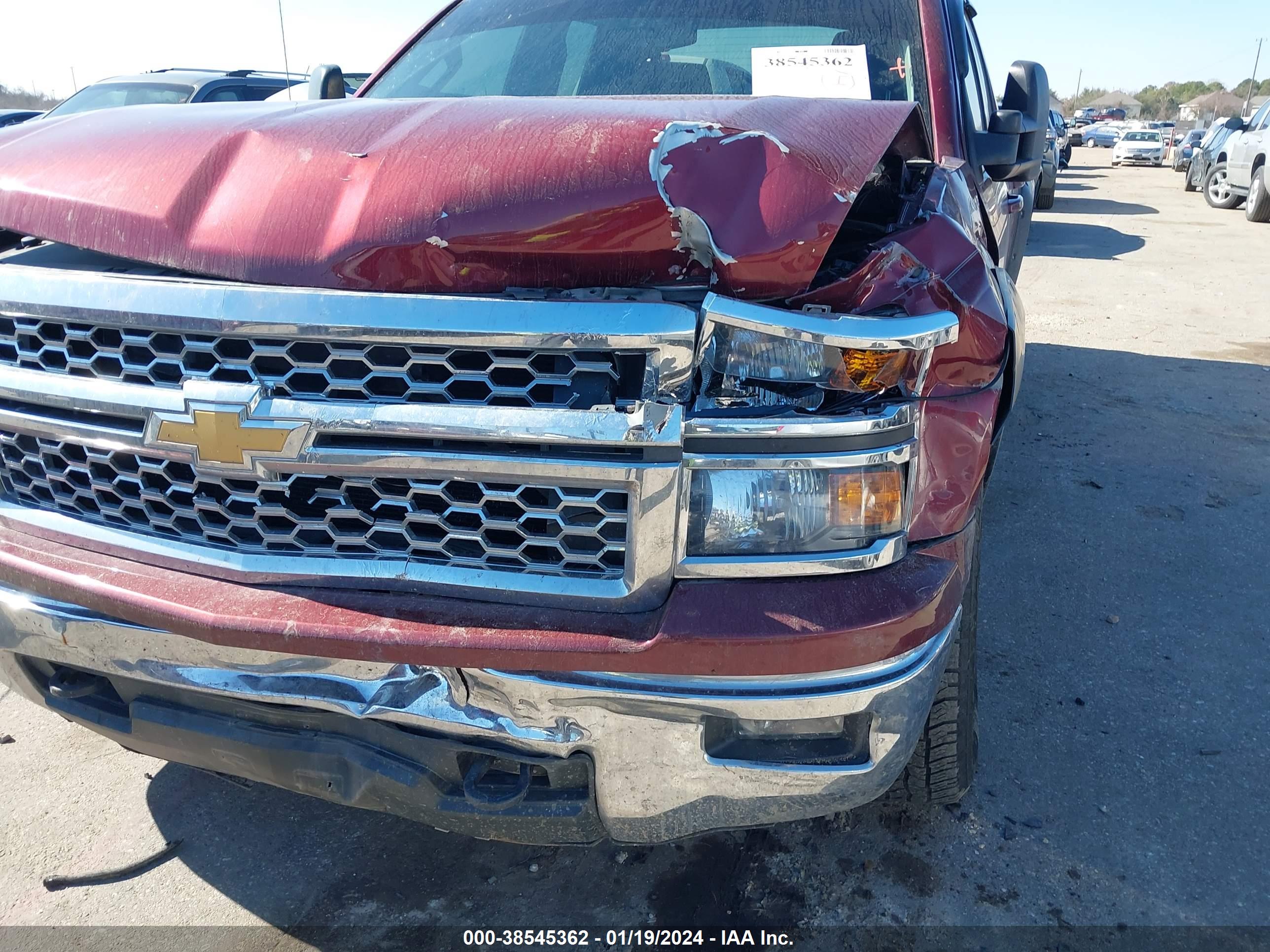 CHEVROLET SILVERADO image 6