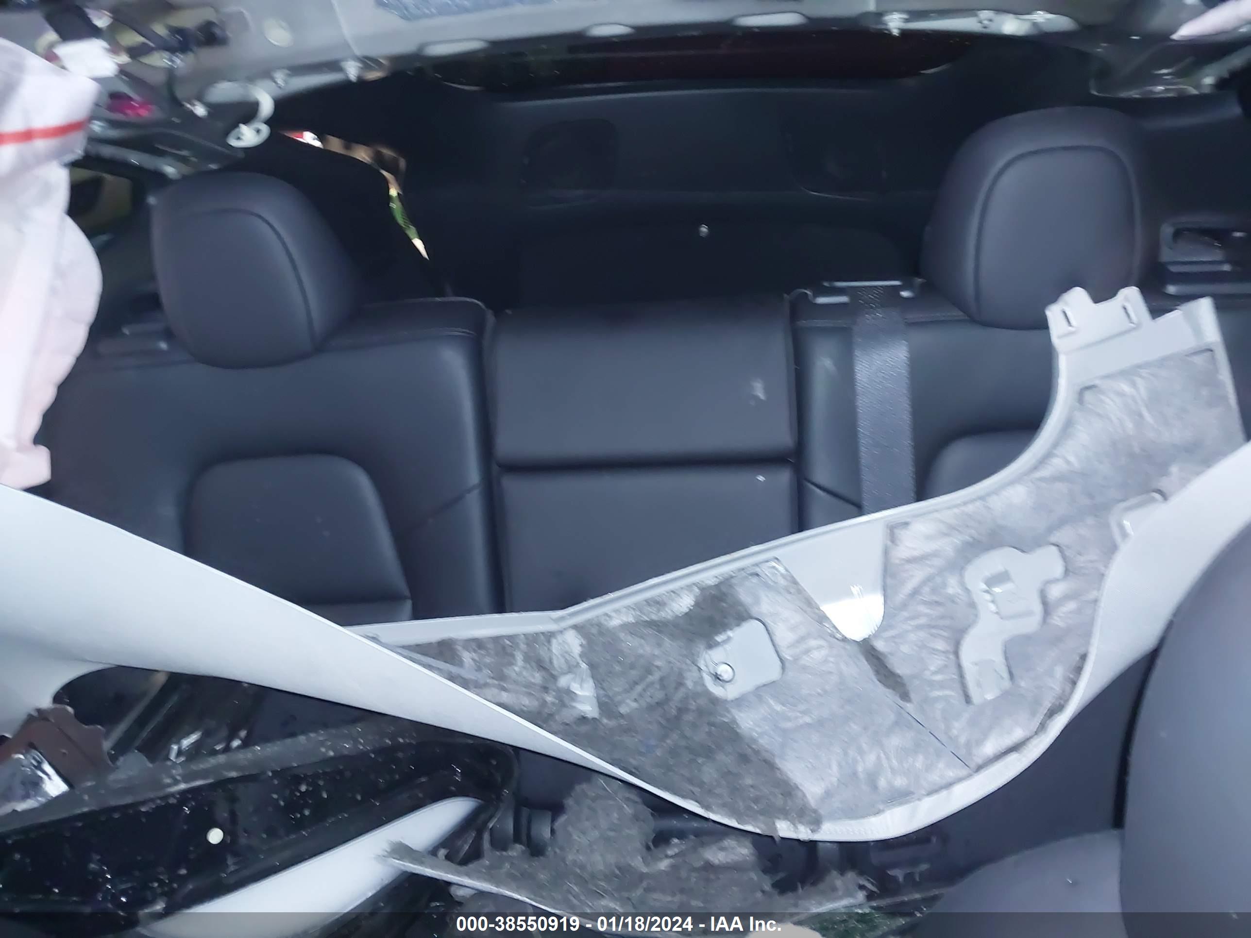TESLA MODEL image 8