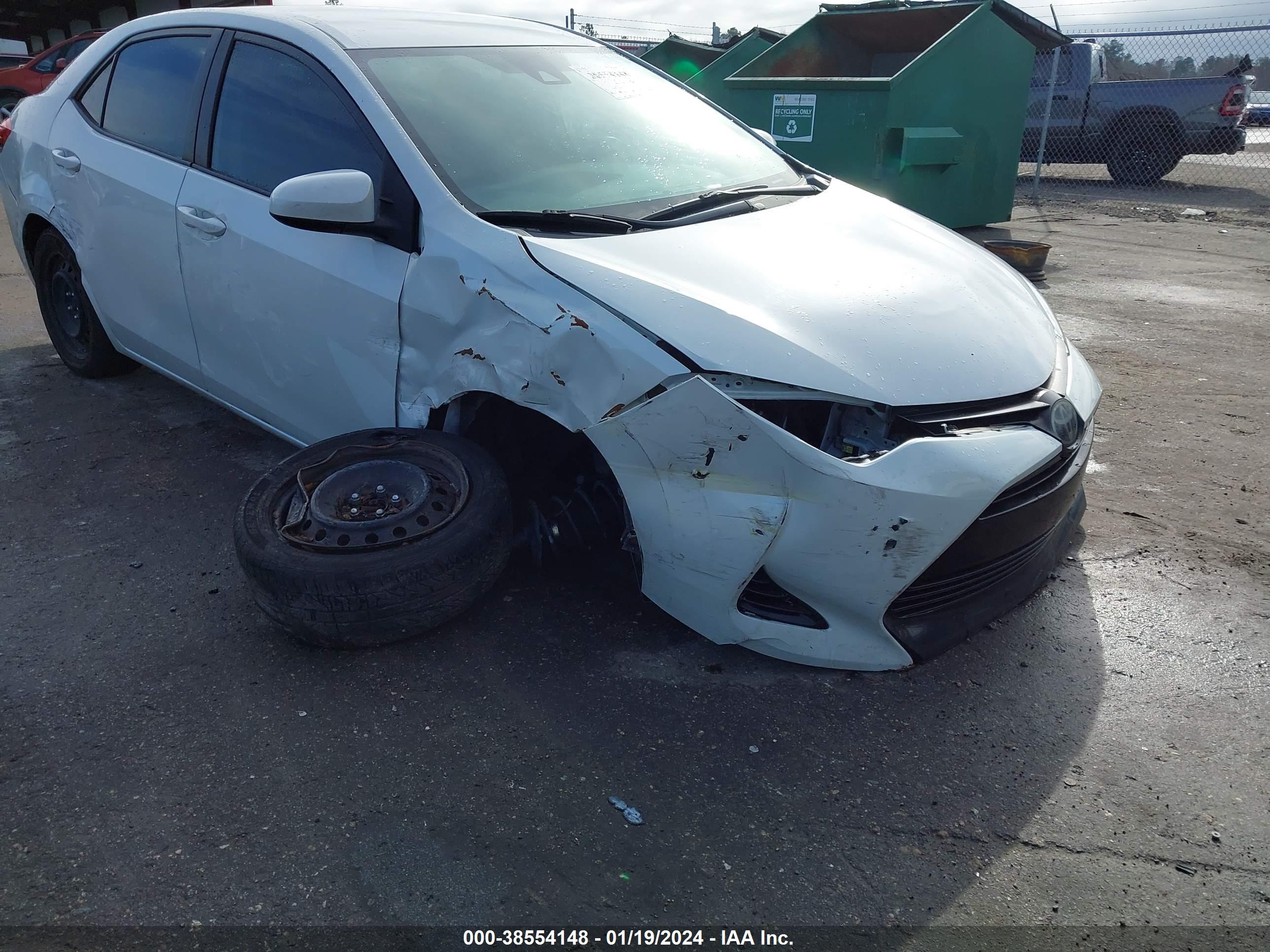 TOYOTA COROLLA image 6