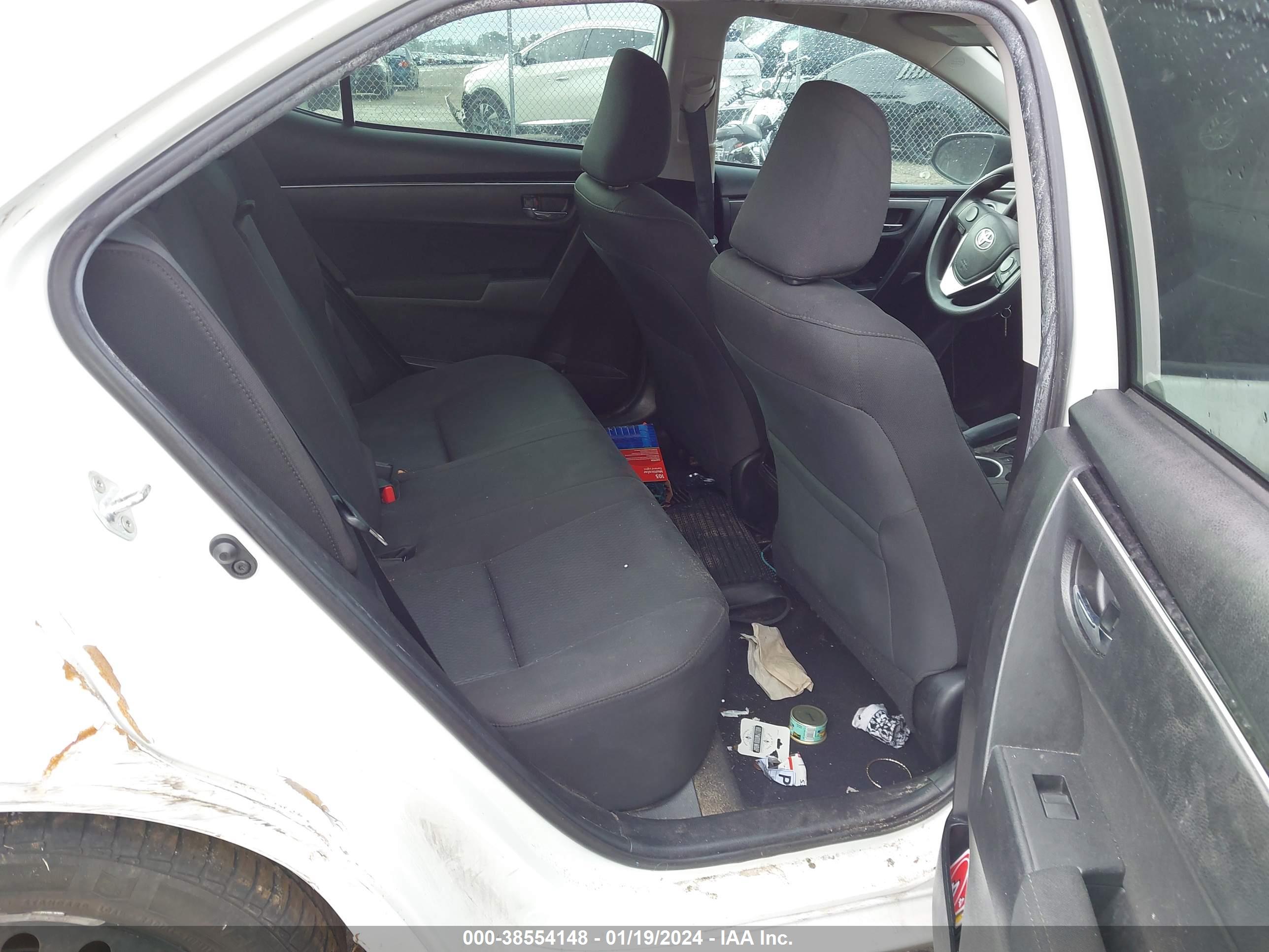 TOYOTA COROLLA image 8