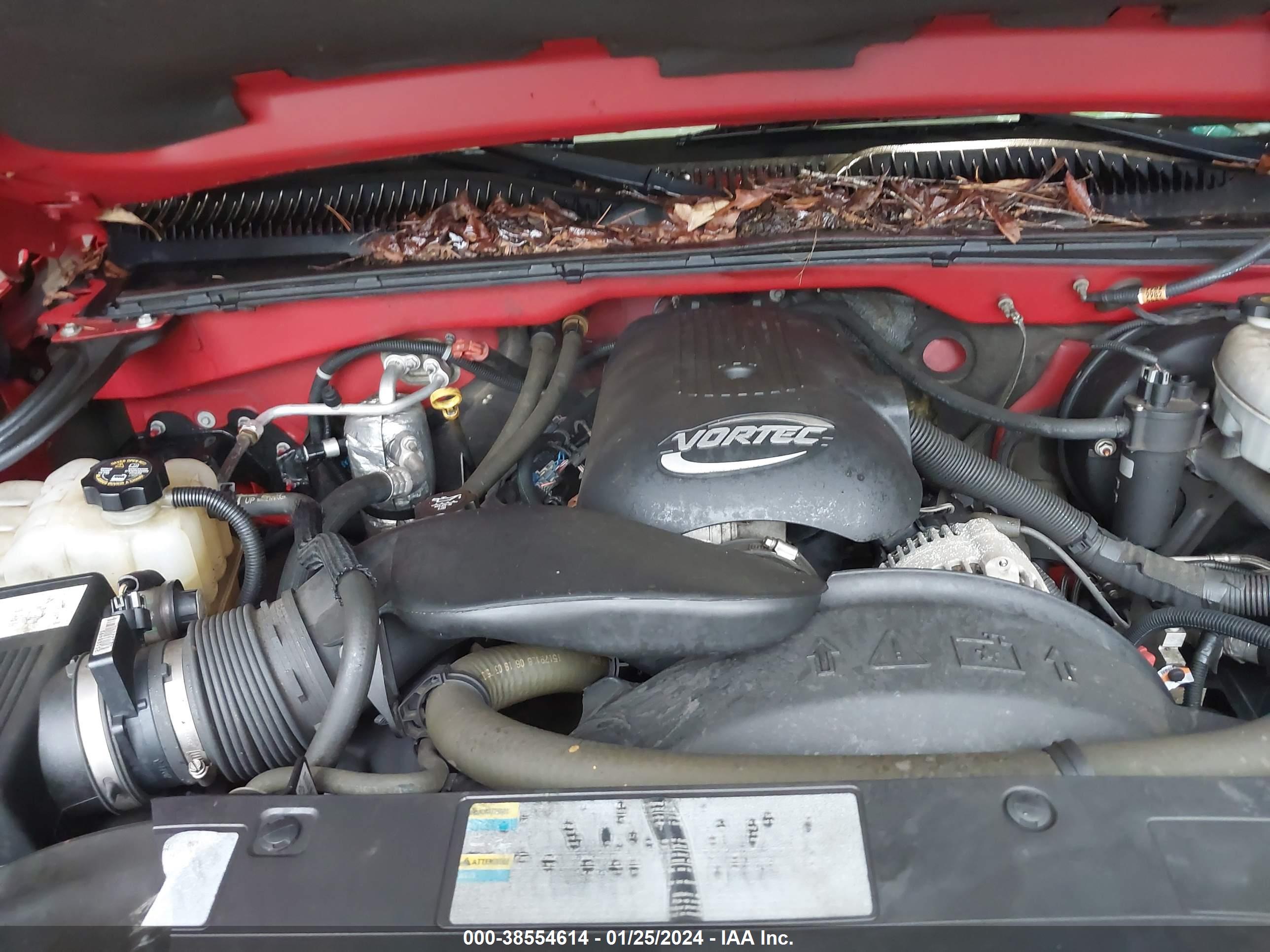 CHEVROLET SILVERADO image 10