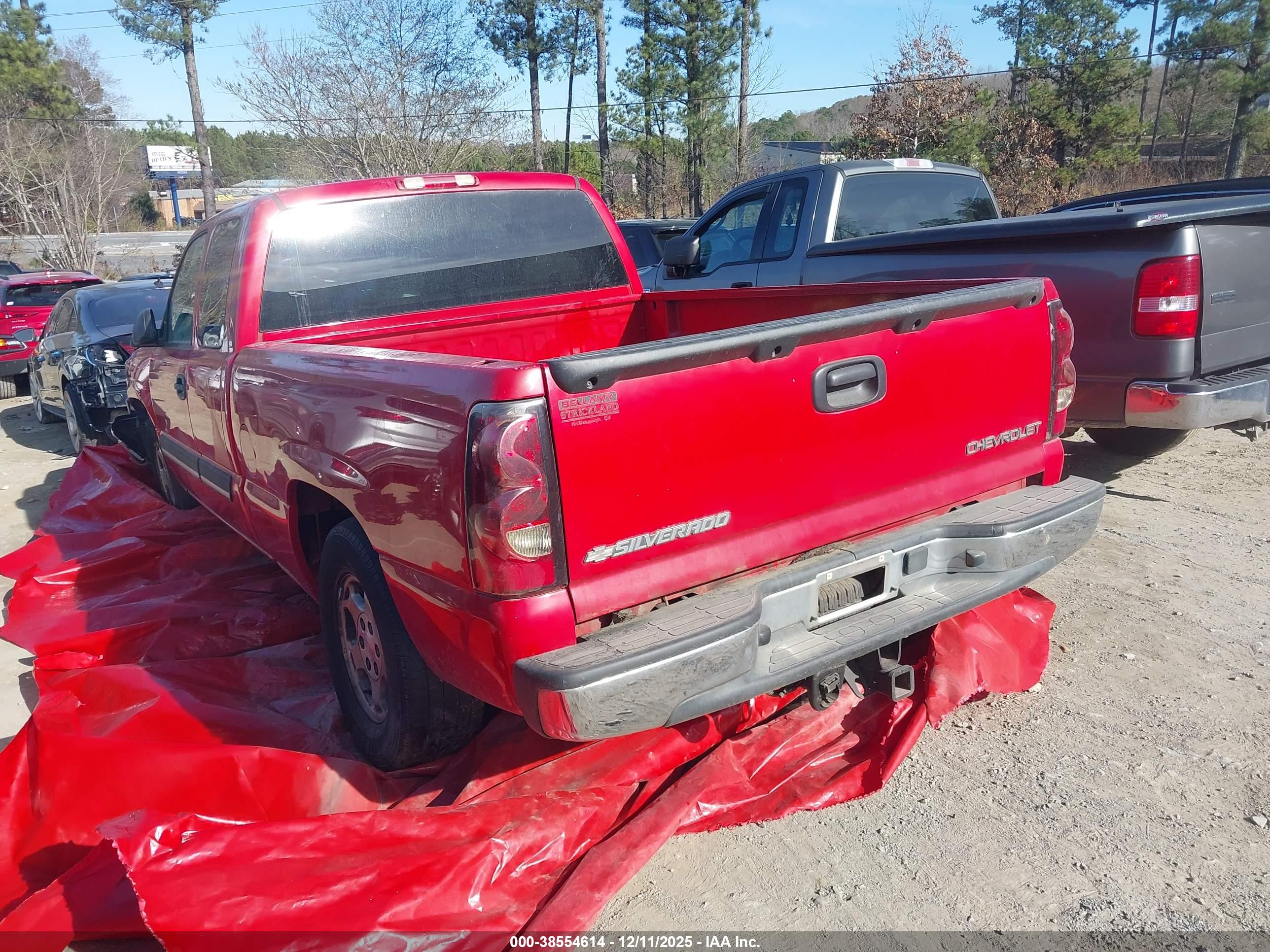 CHEVROLET SILVERADO image 3