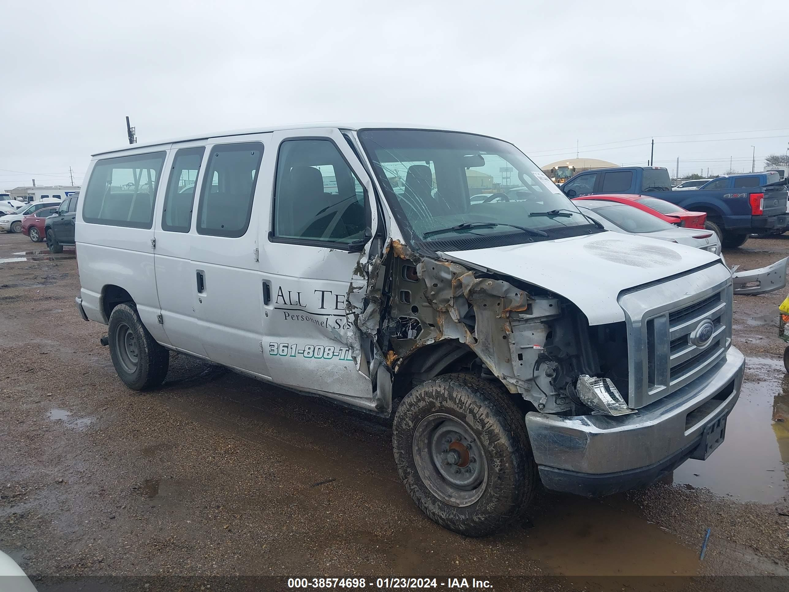 FORD E-350 image 6