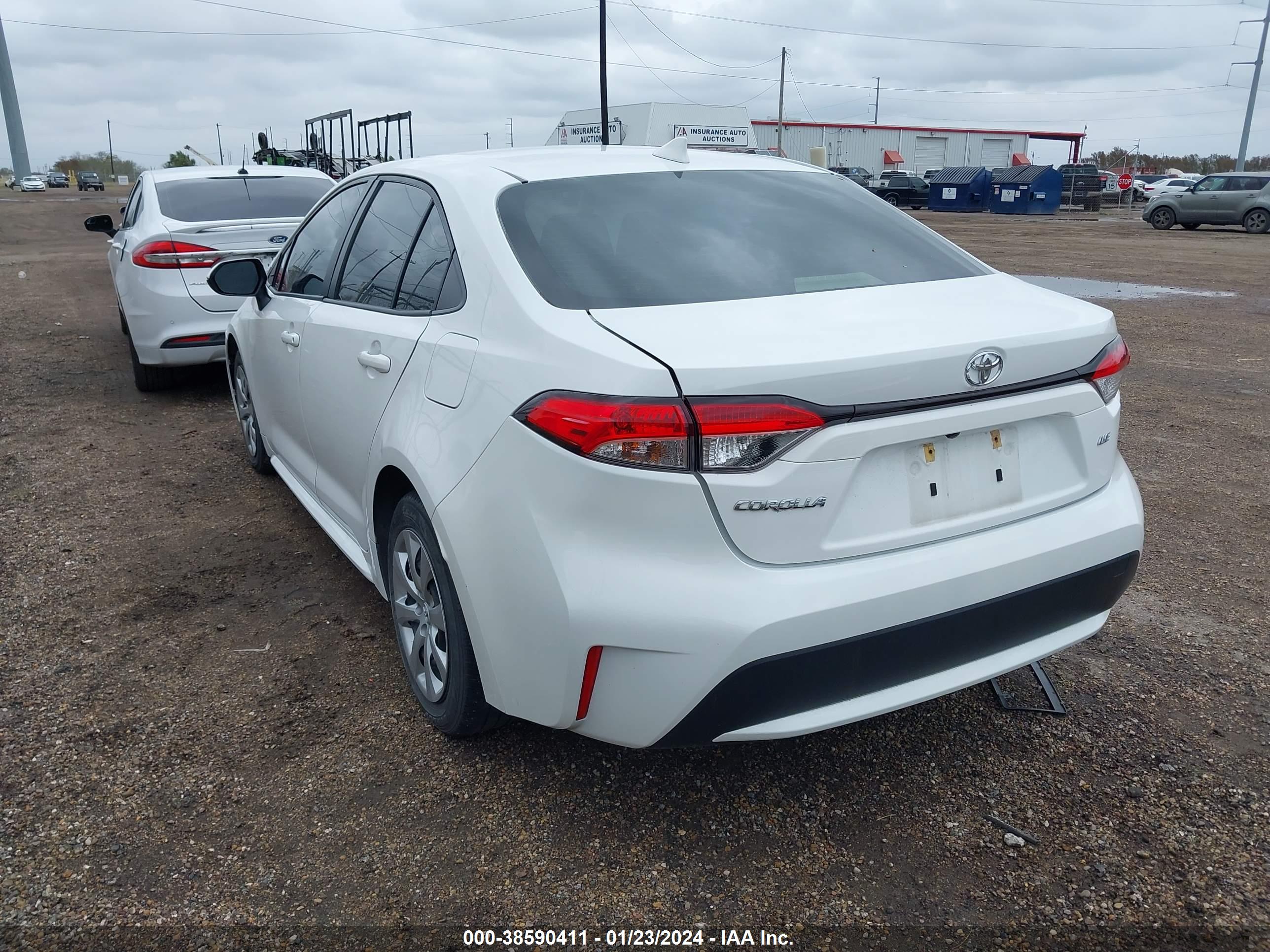 TOYOTA COROLLA image 3