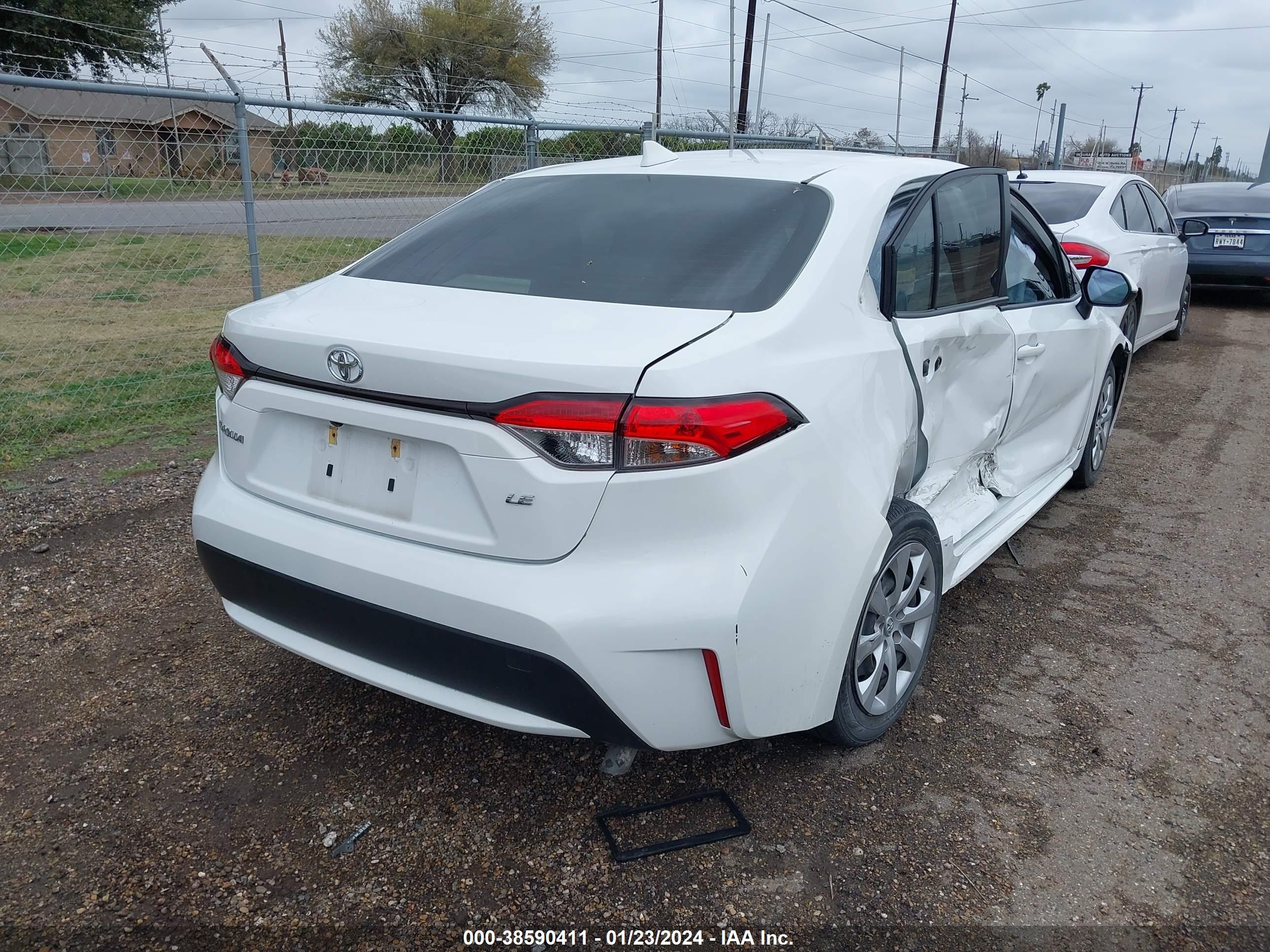 TOYOTA COROLLA image 4