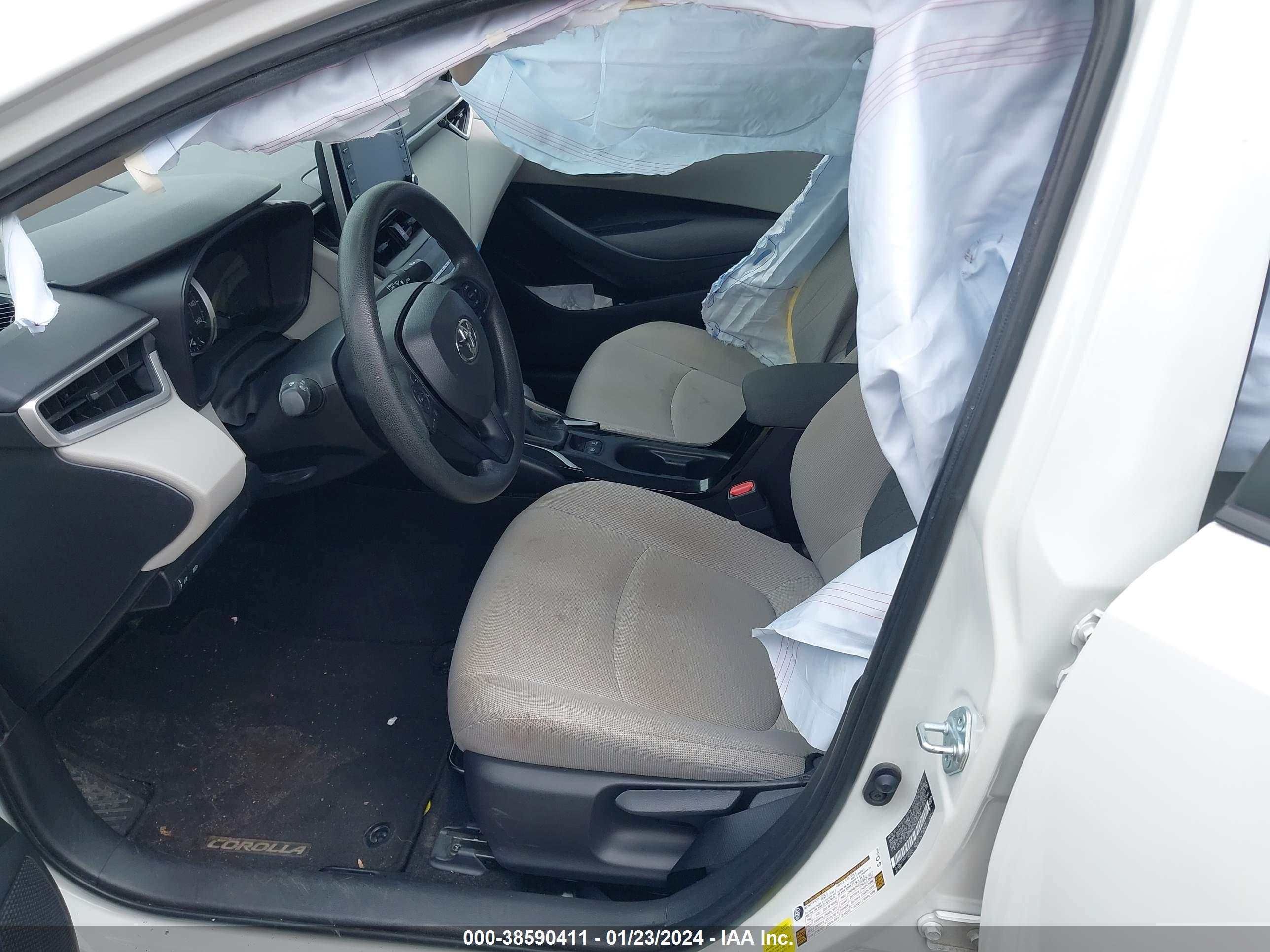 TOYOTA COROLLA image 5