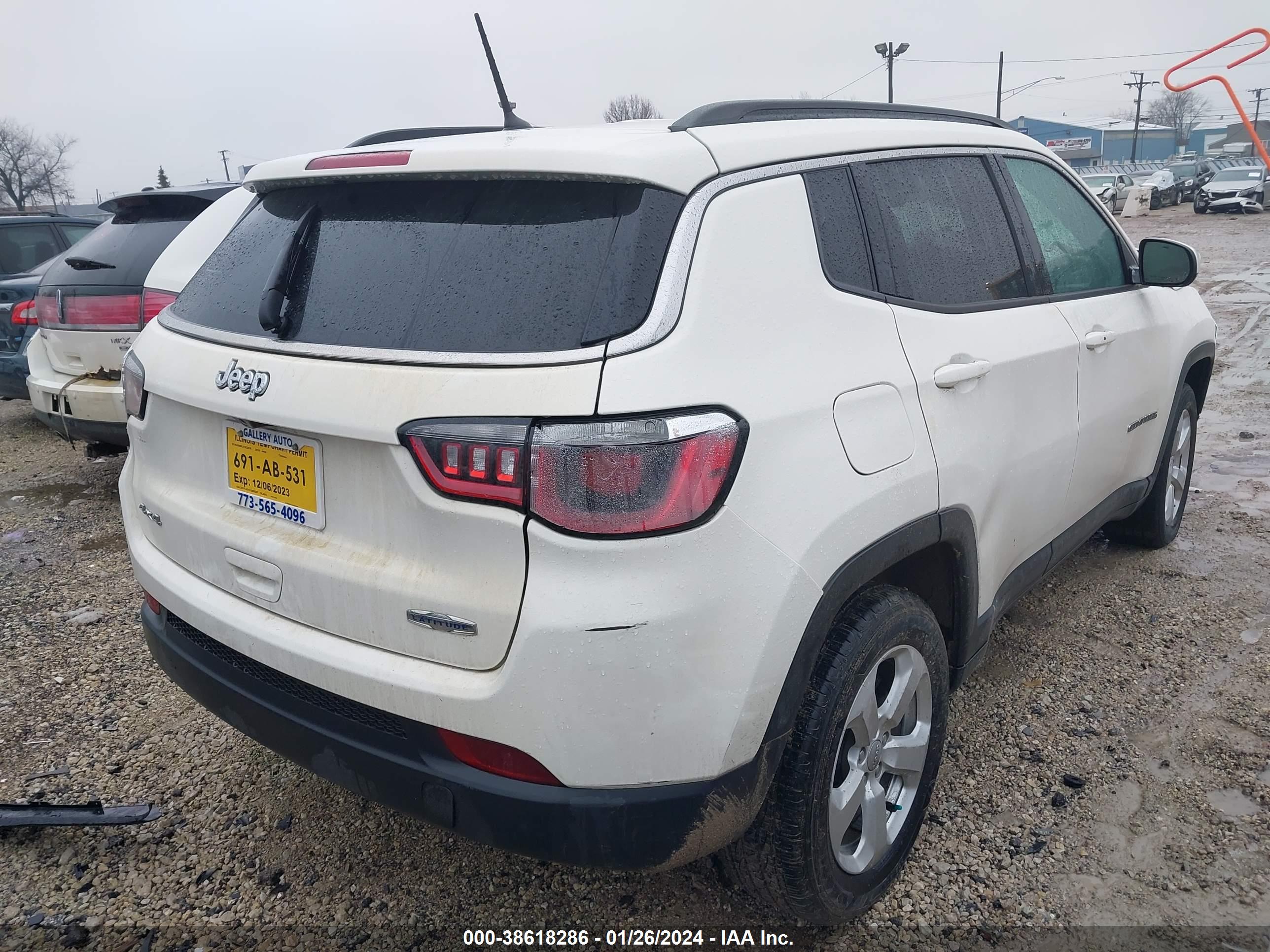 JEEP COMPASS image 4