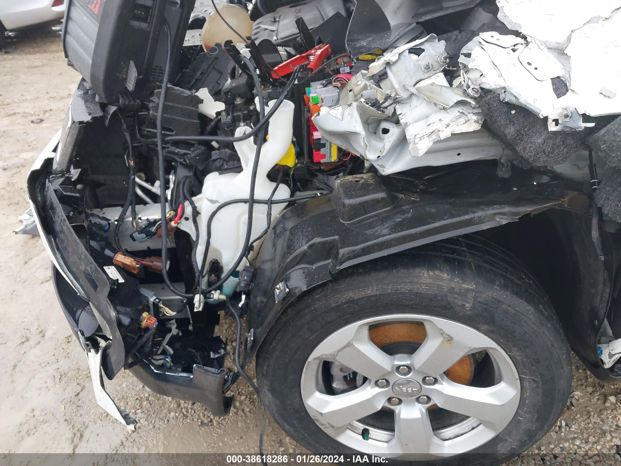 JEEP COMPASS image 6