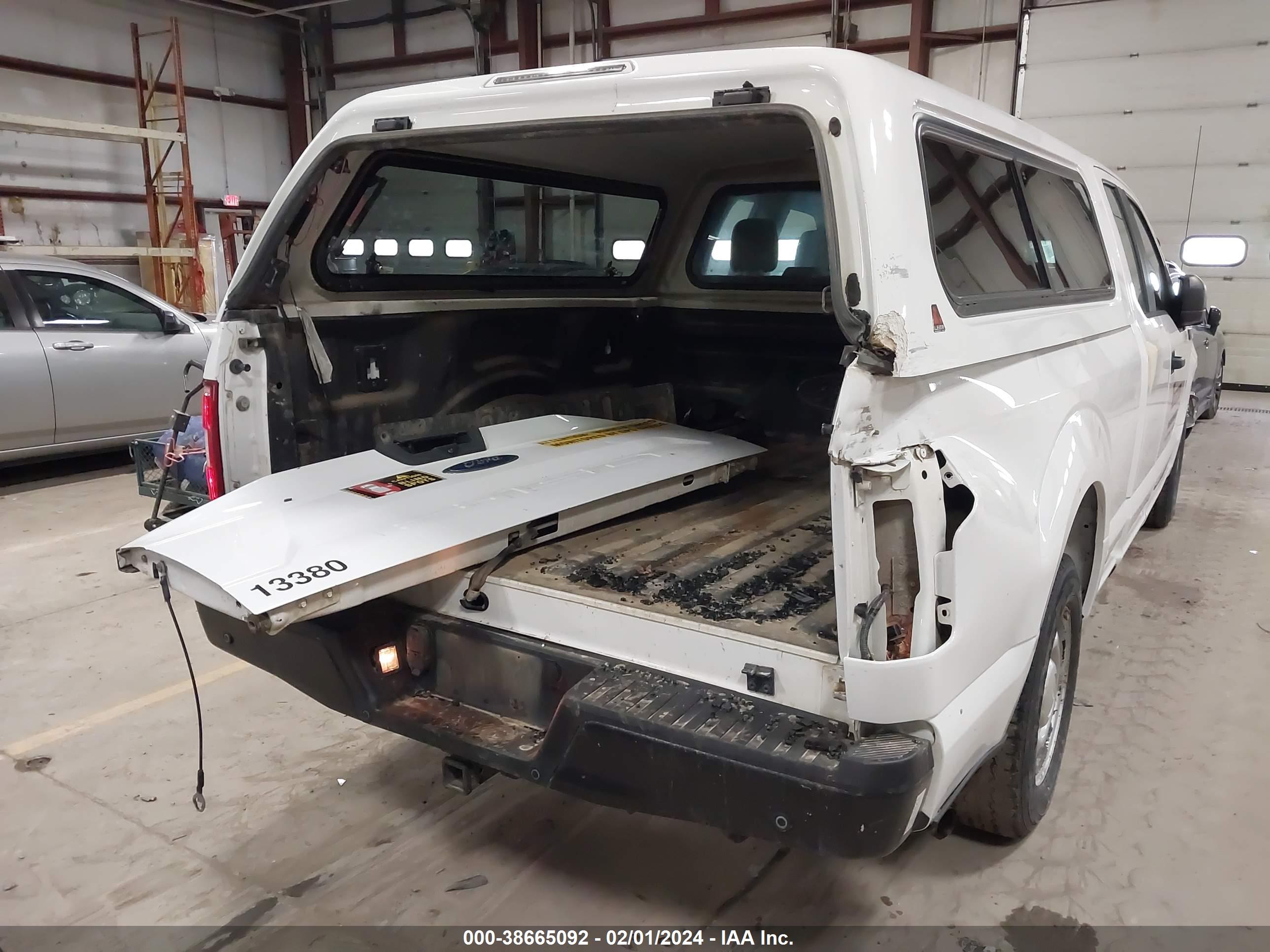 FORD F-150 image 6