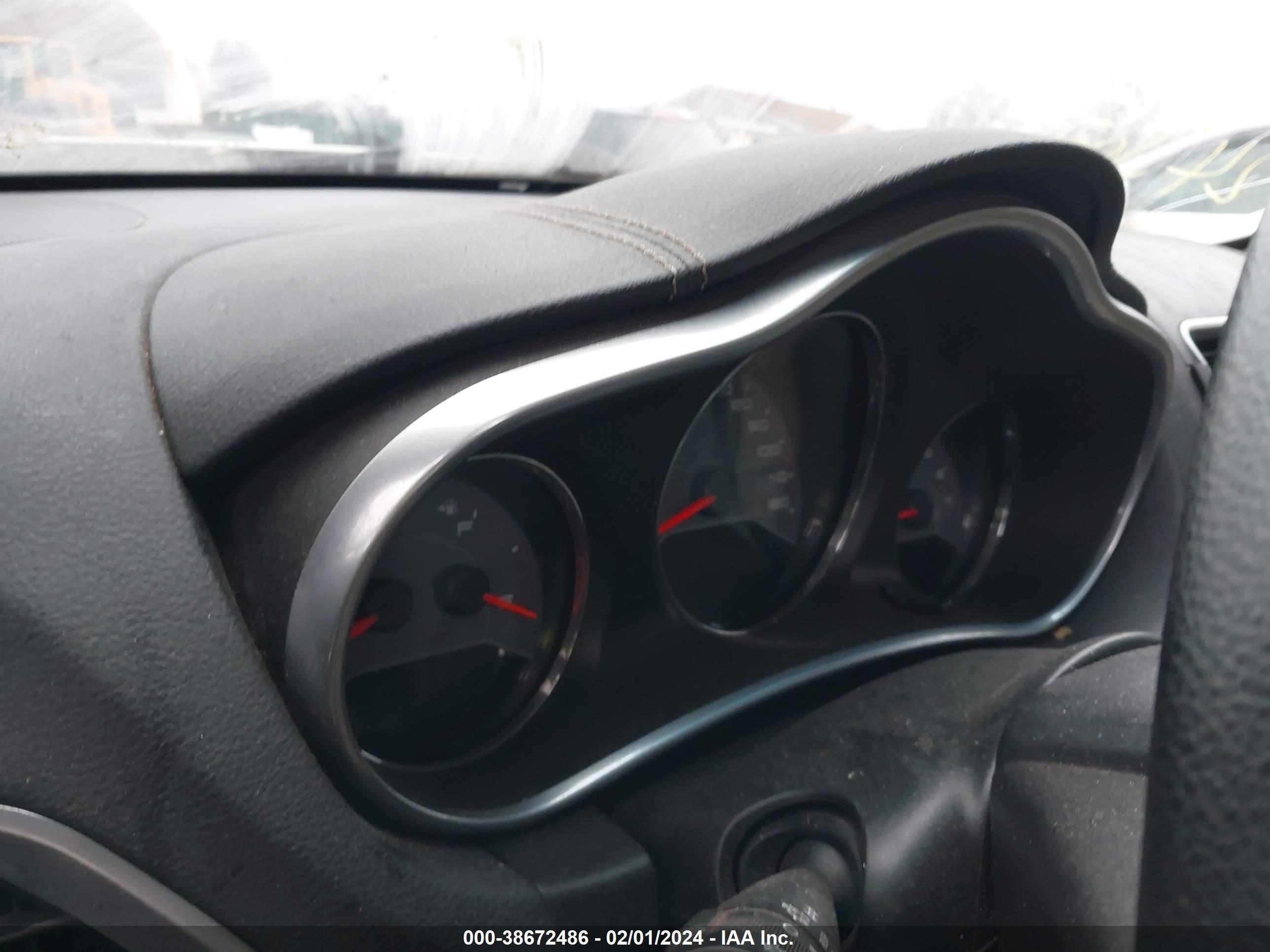 DODGE AVENGER image 7