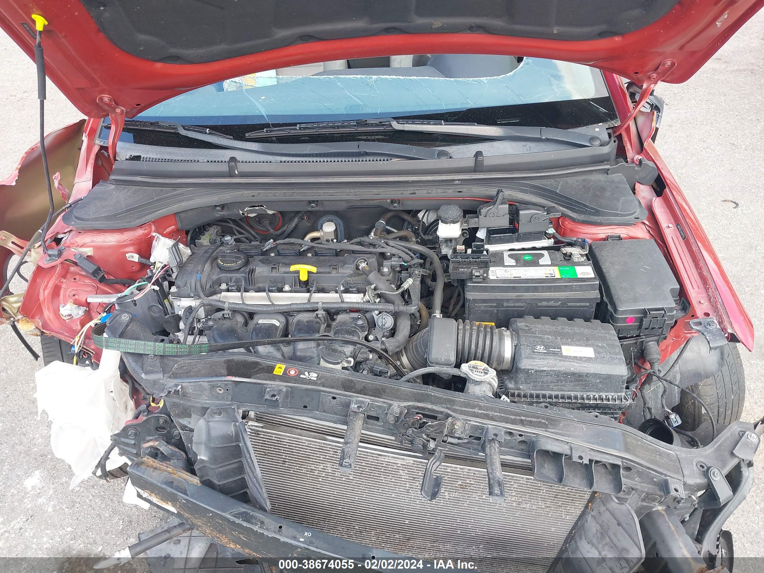 HYUNDAI ELANTRA image 10