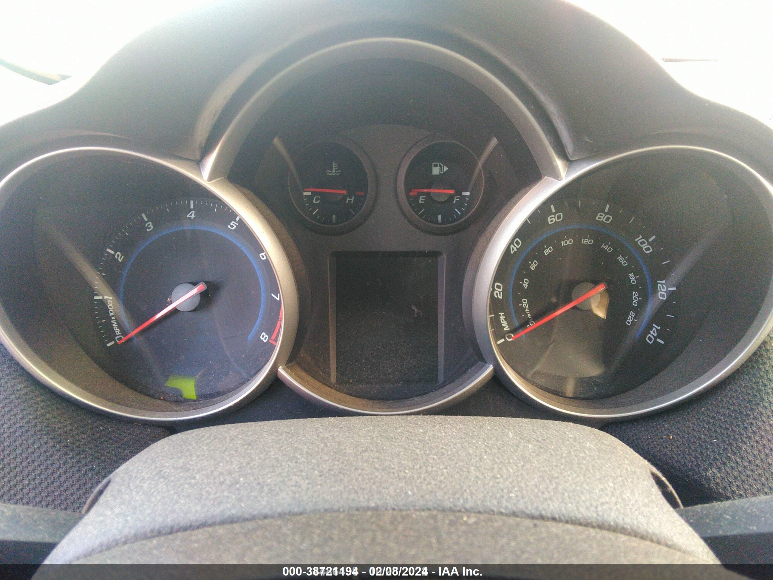 CHEVROLET CRUZE image 7