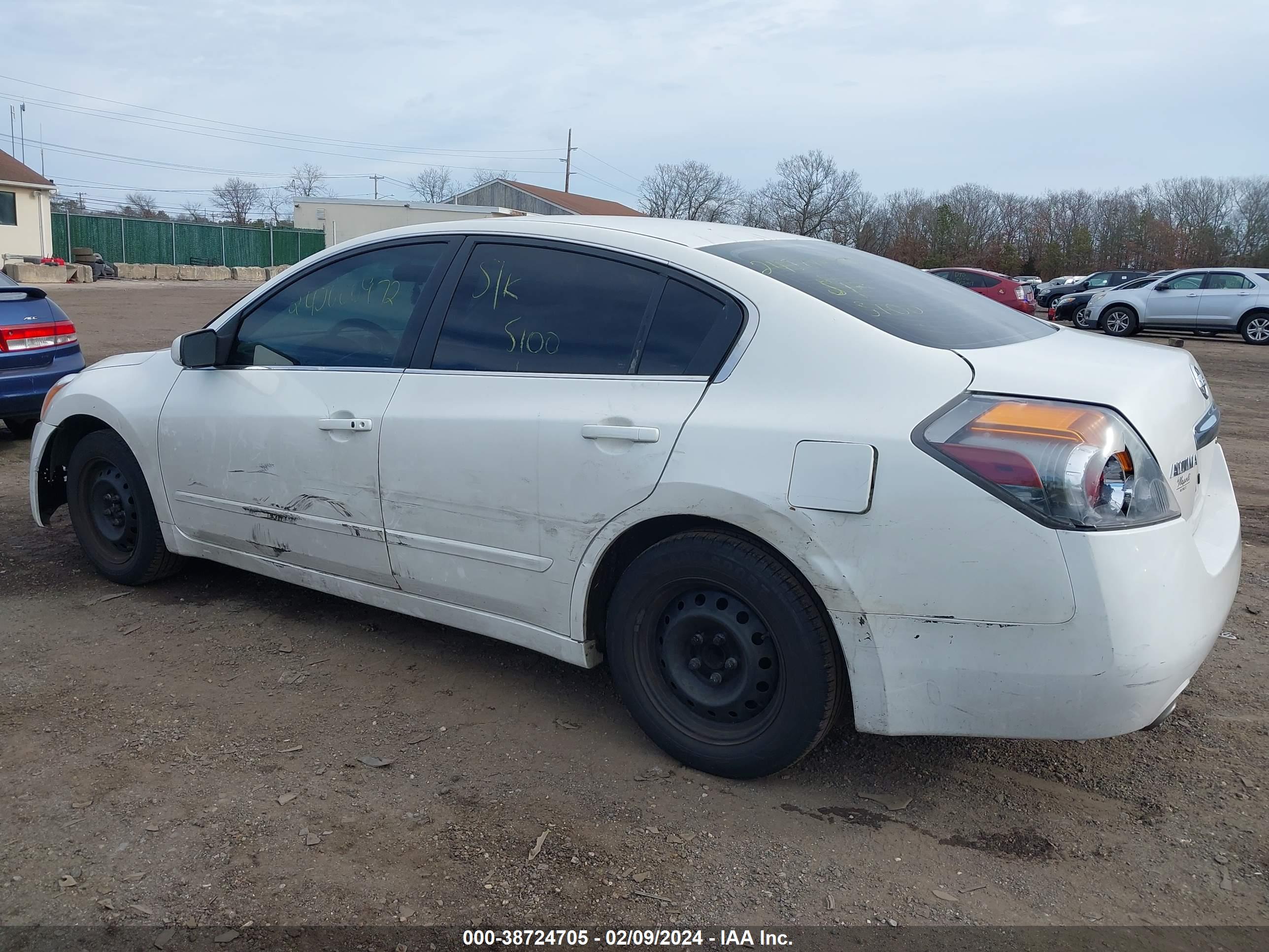 NISSAN ALTIMA image 3