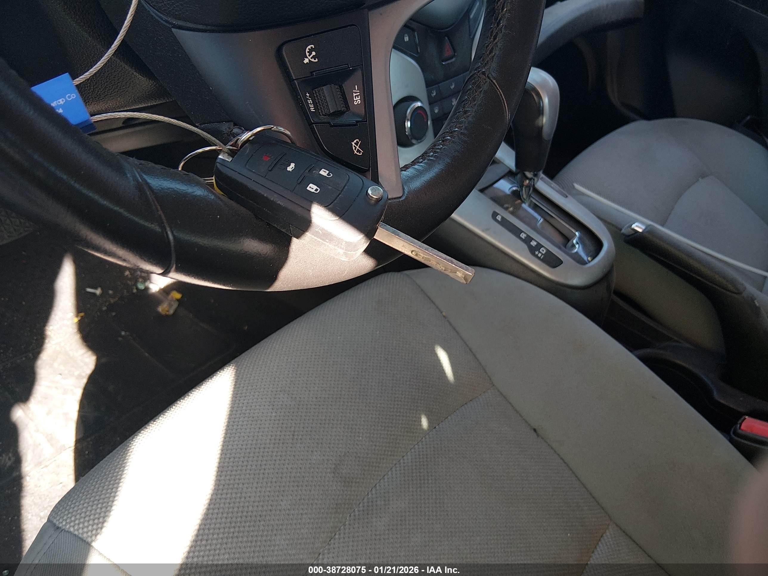CHEVROLET CRUZE image 11