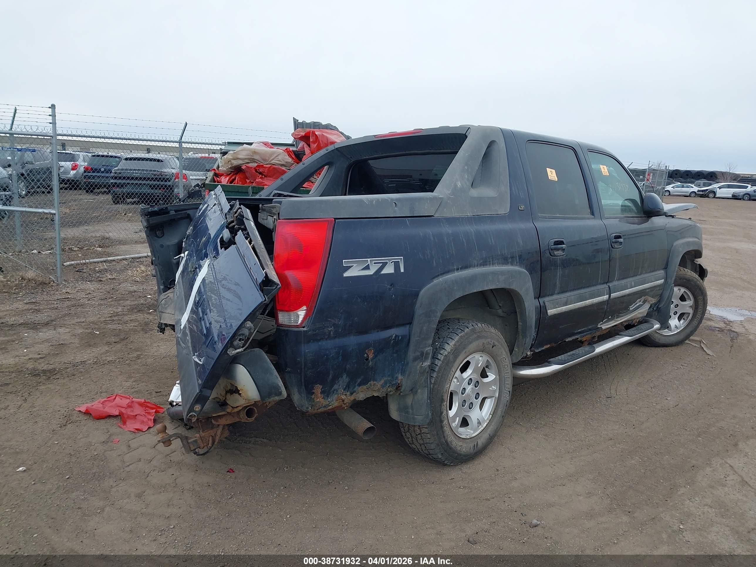 CHEVROLET AVALANCHE image 4