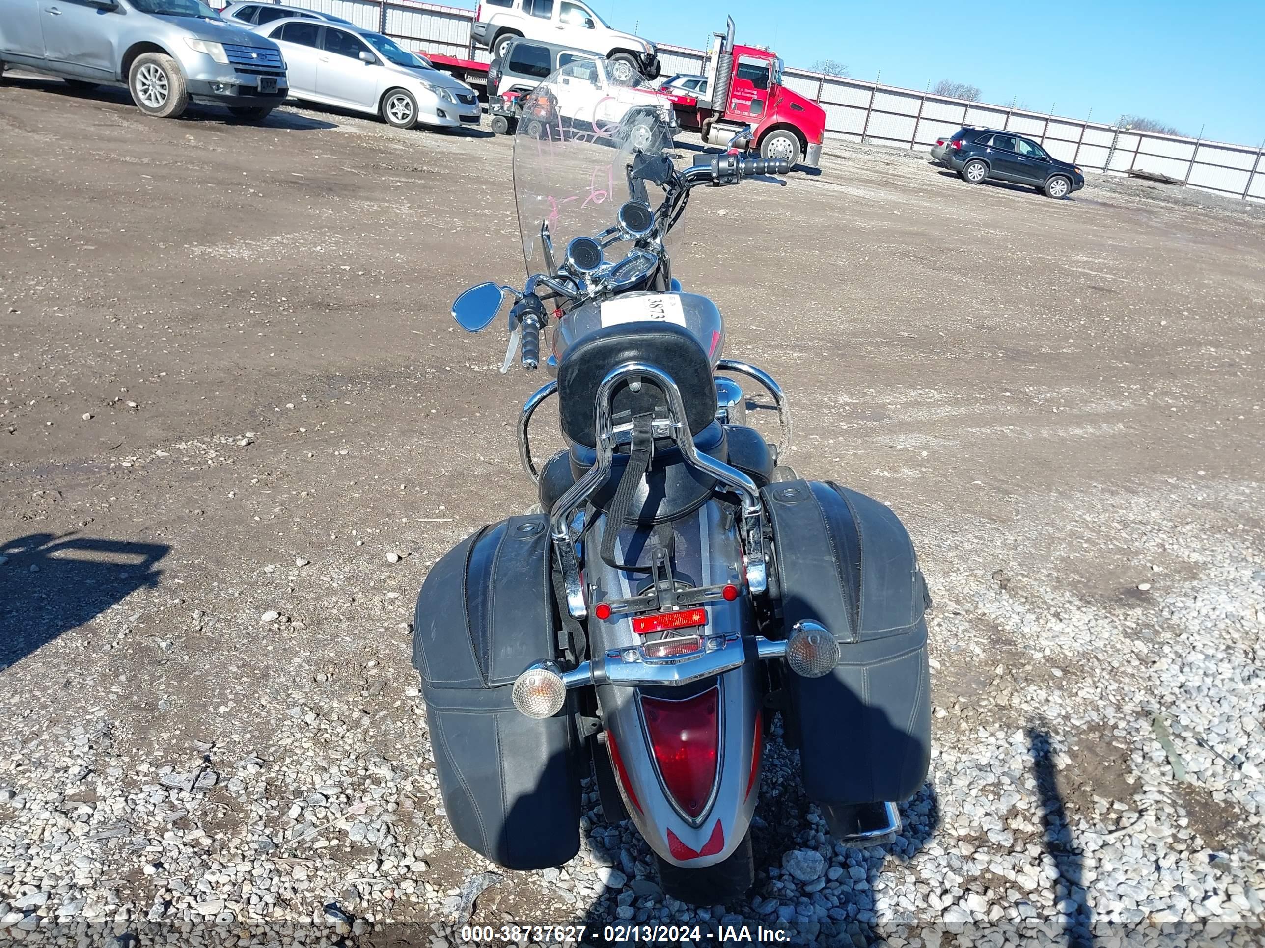 YAMAHA XVS1300 image 6