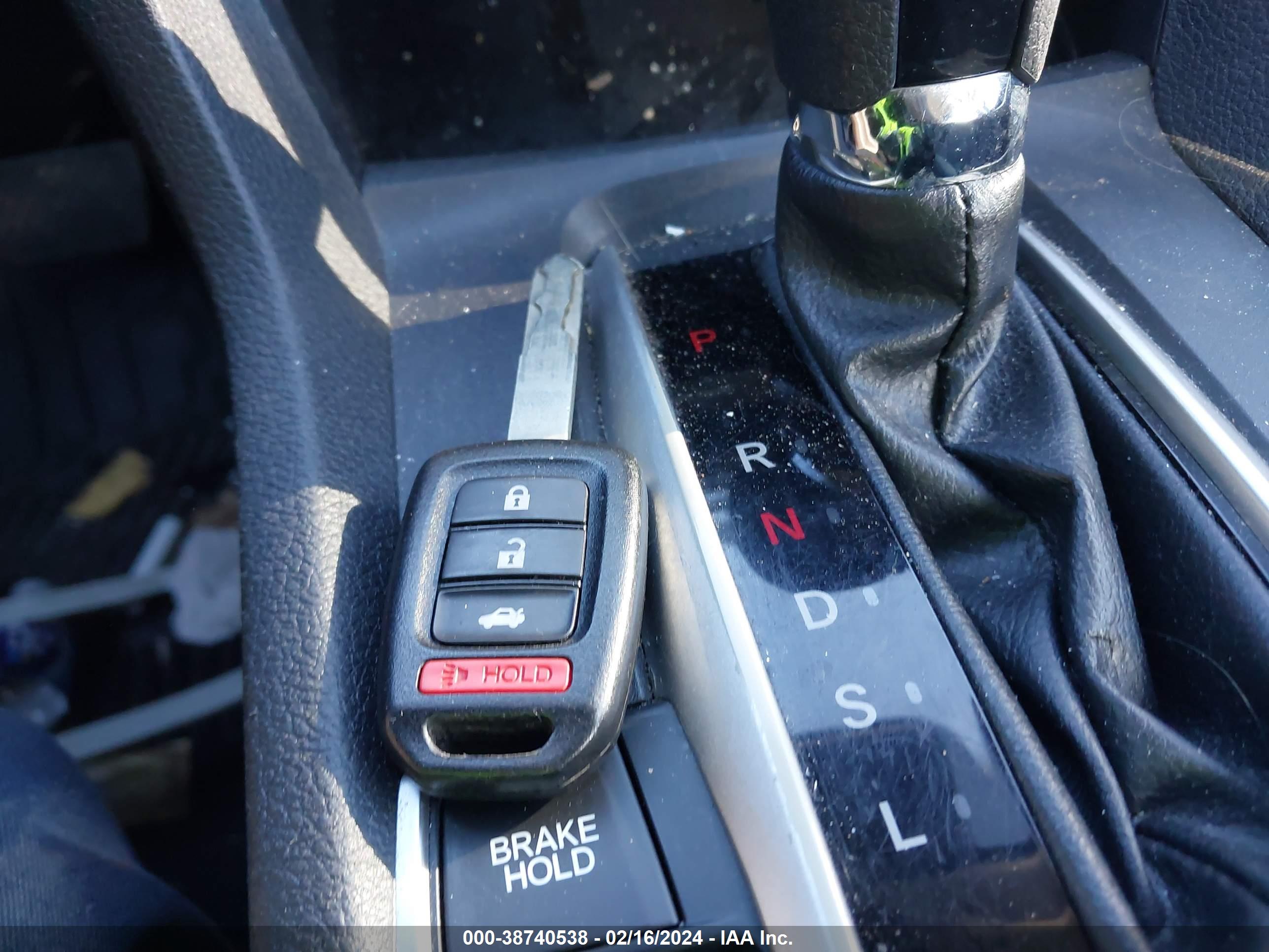 HONDA CIVIC image 11