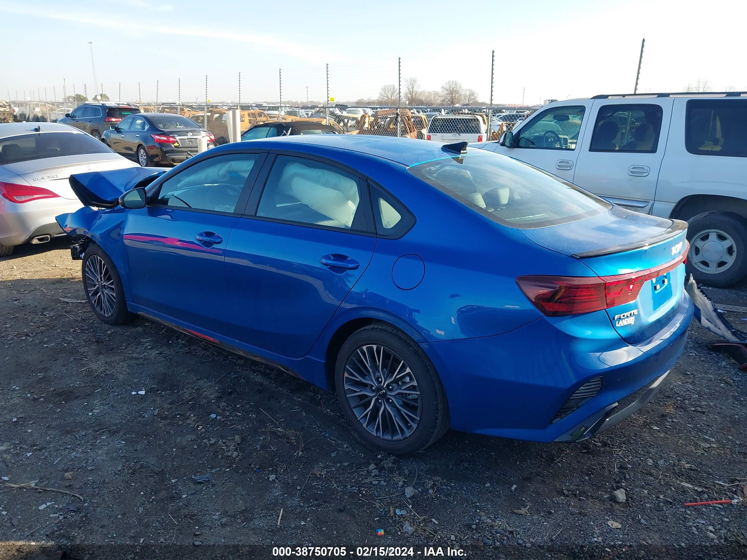 KIA FORTE image 3