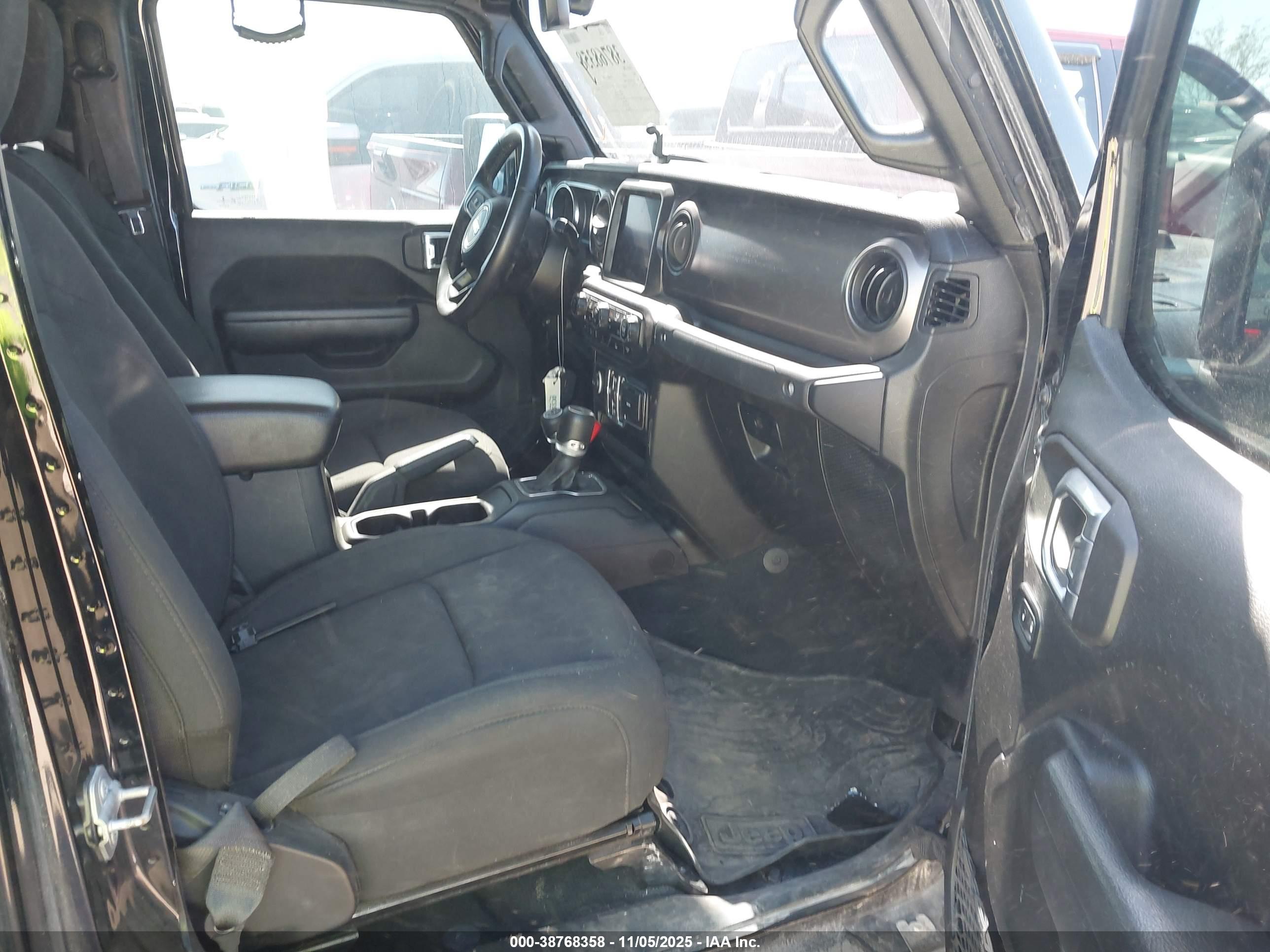 JEEP GLADIATOR image 5