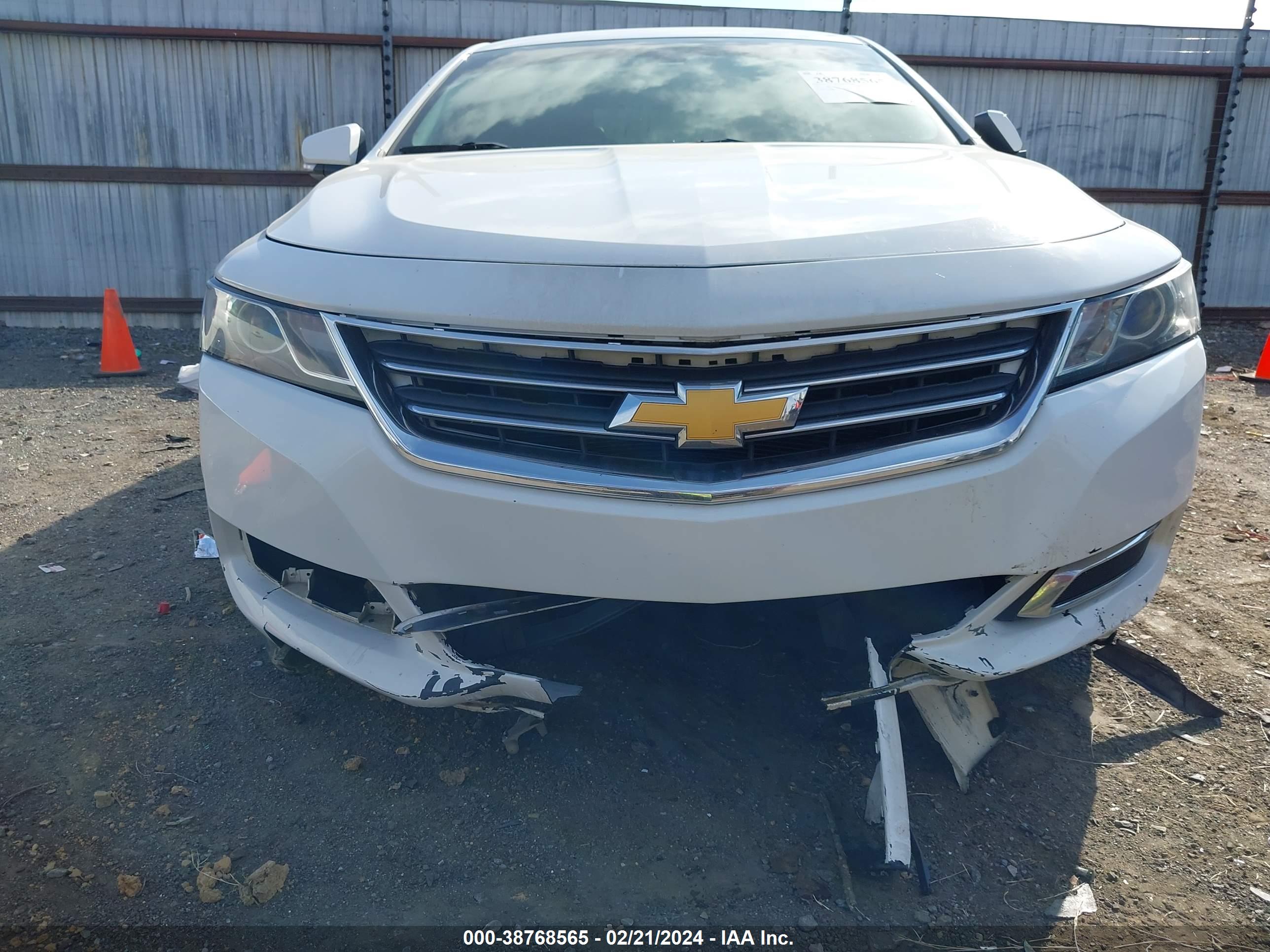CHEVROLET IMPALA image 6