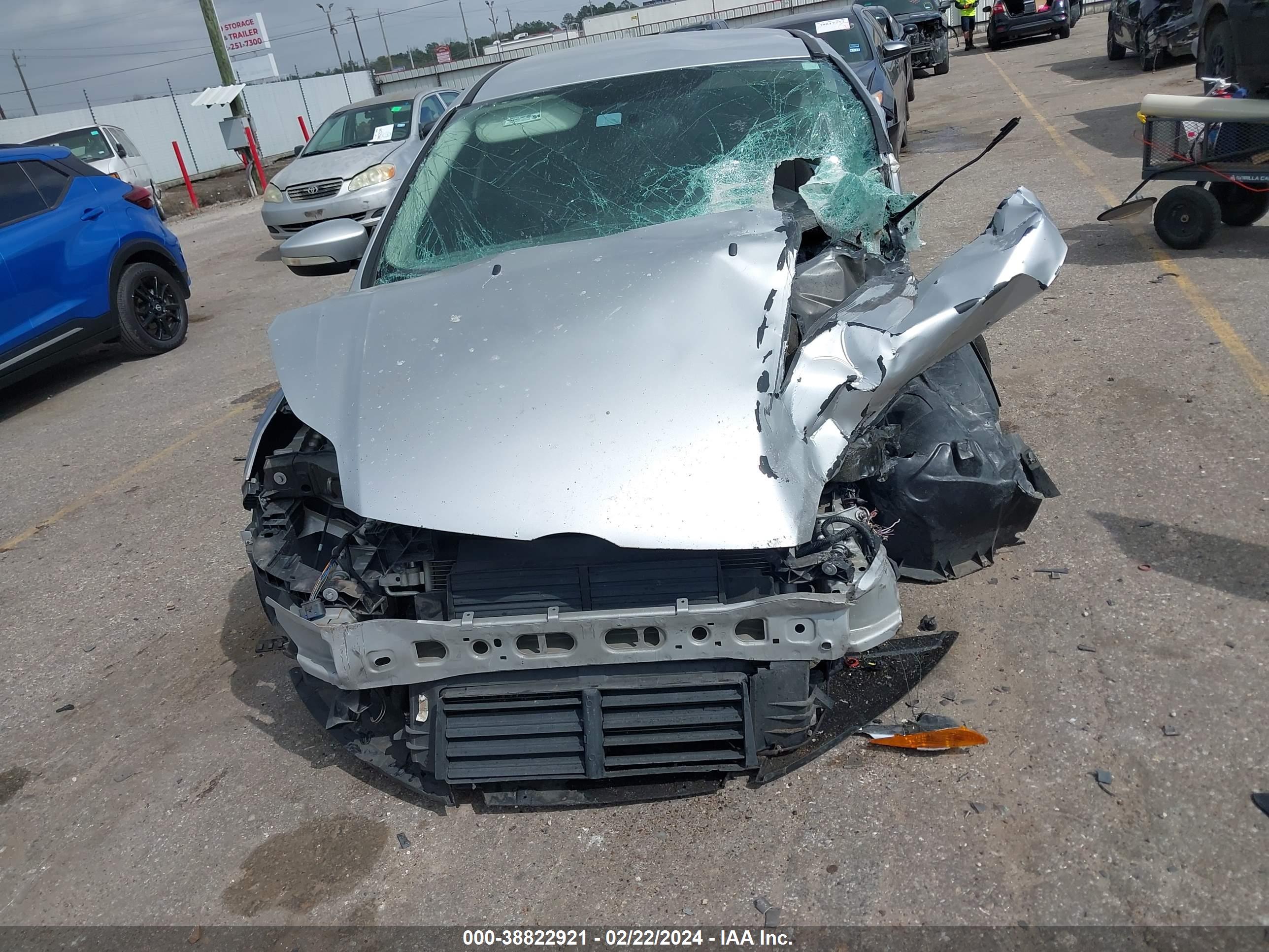 FORD FOCUS image 6