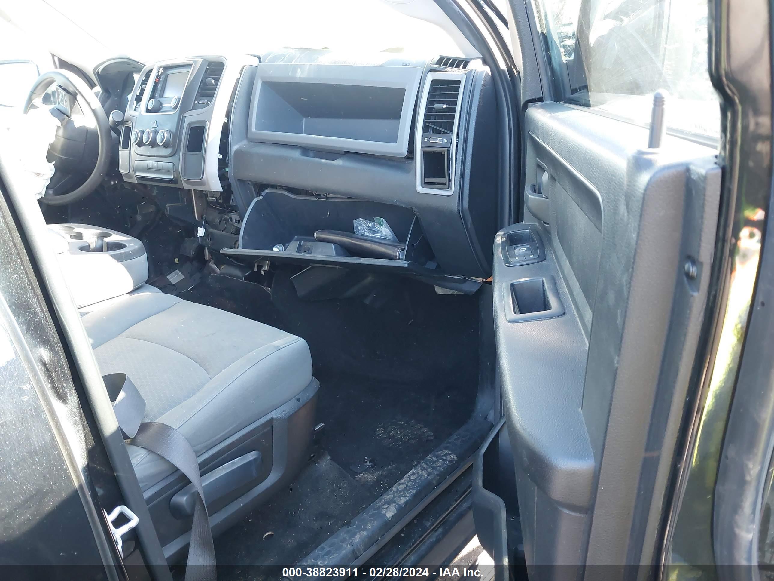 RAM 1500 image 5
