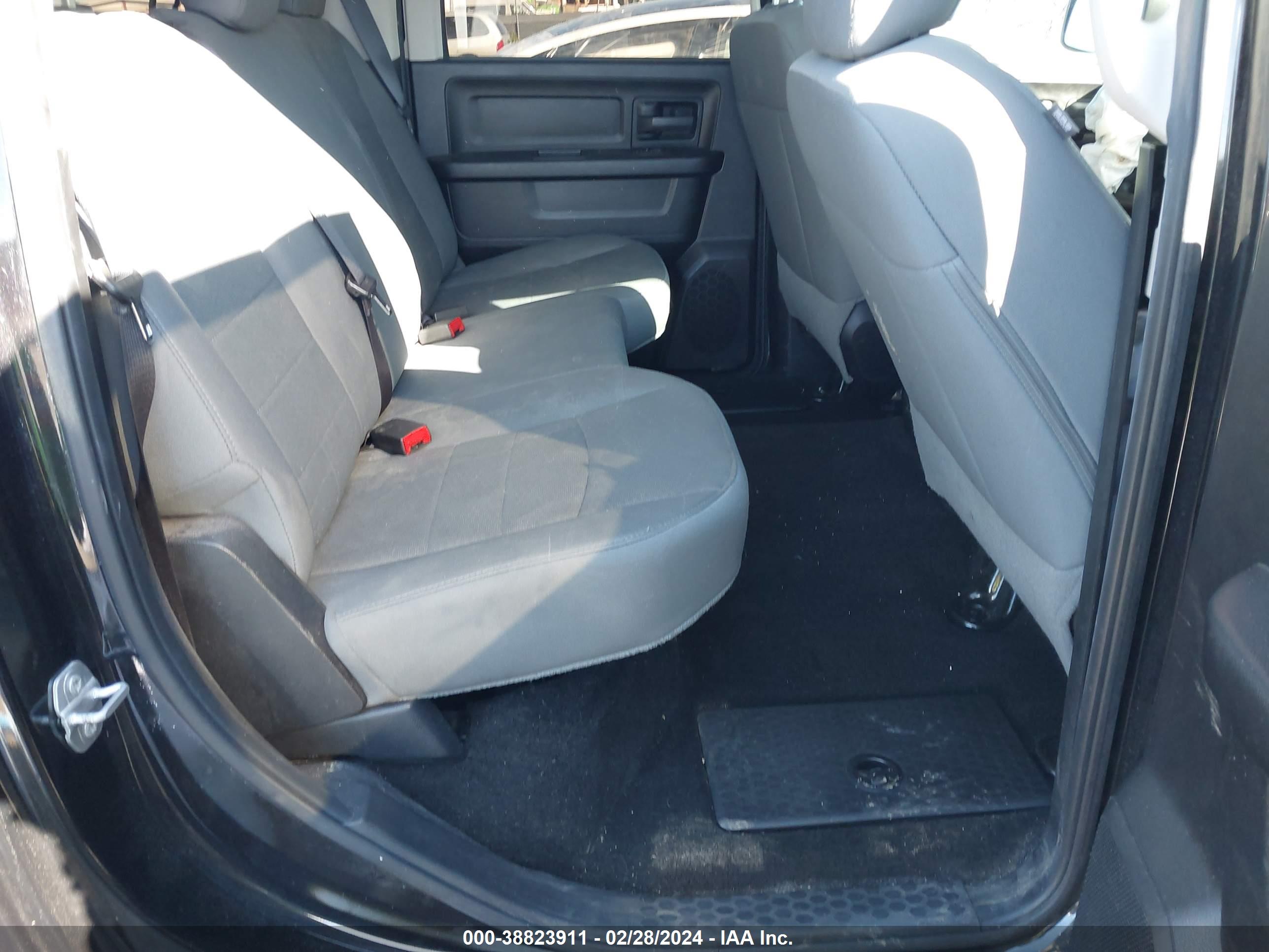 RAM 1500 image 8
