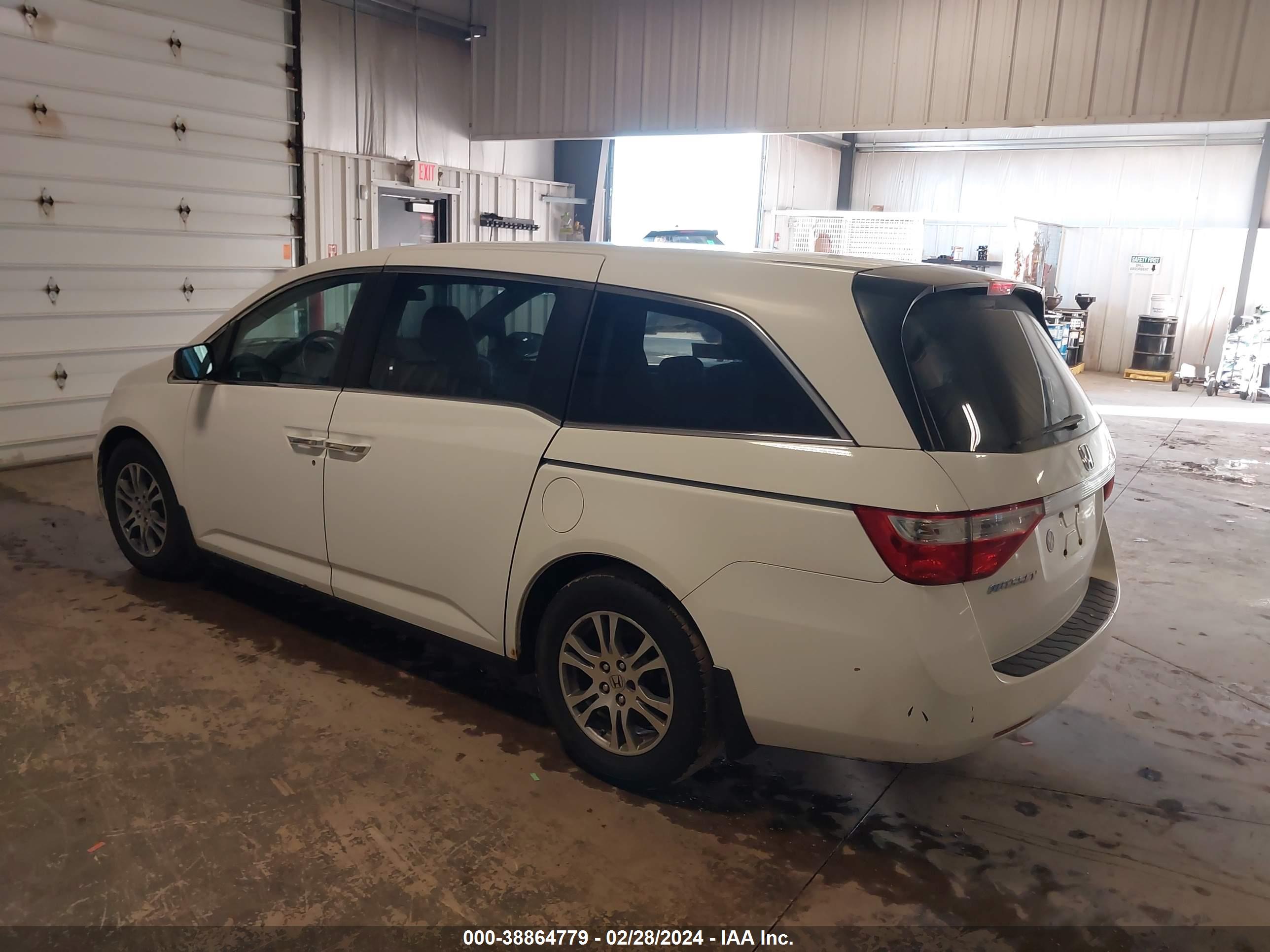 HONDA ODYSSEY image 3