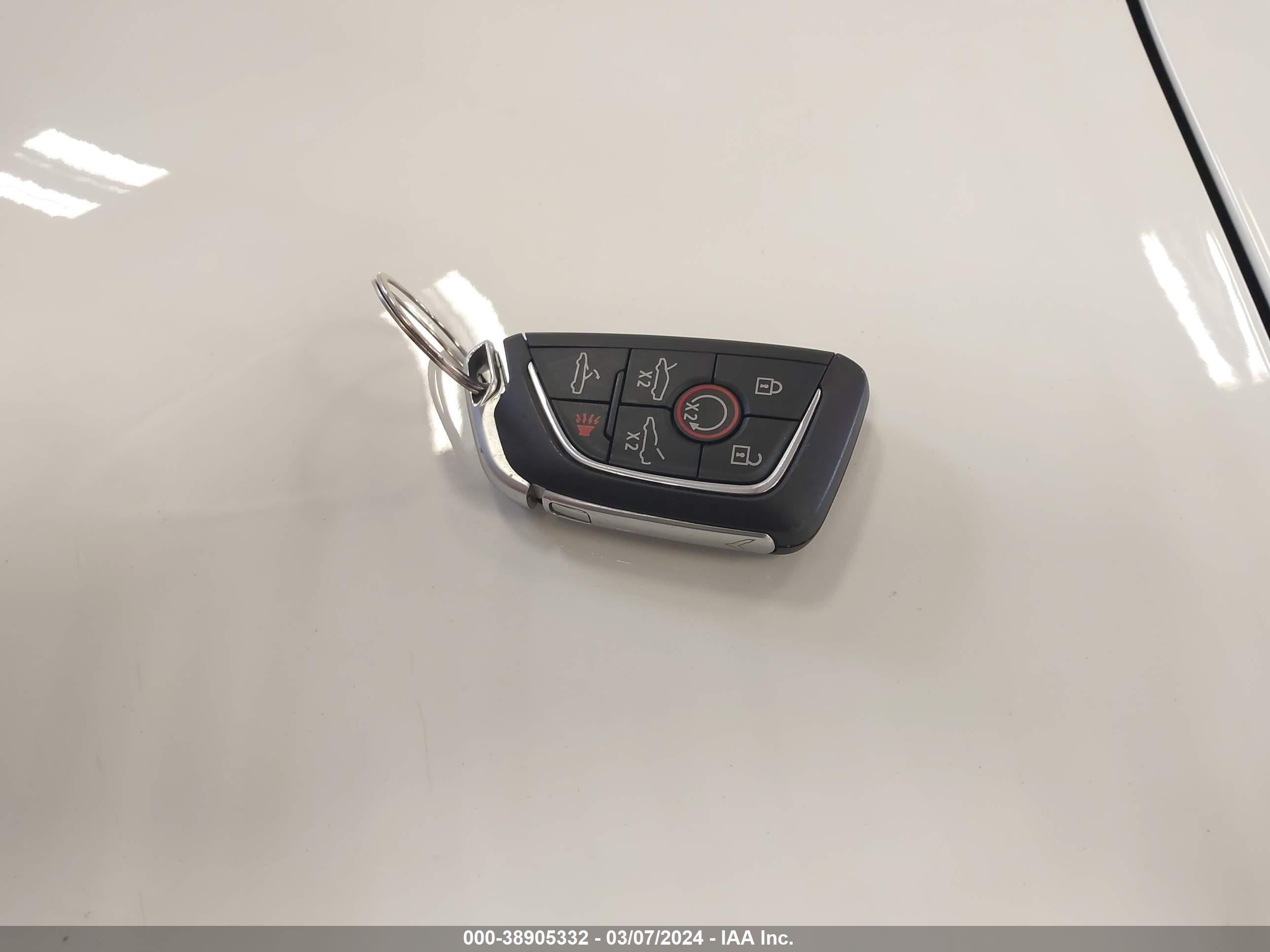 CHEVROLET CORVETTE image 11