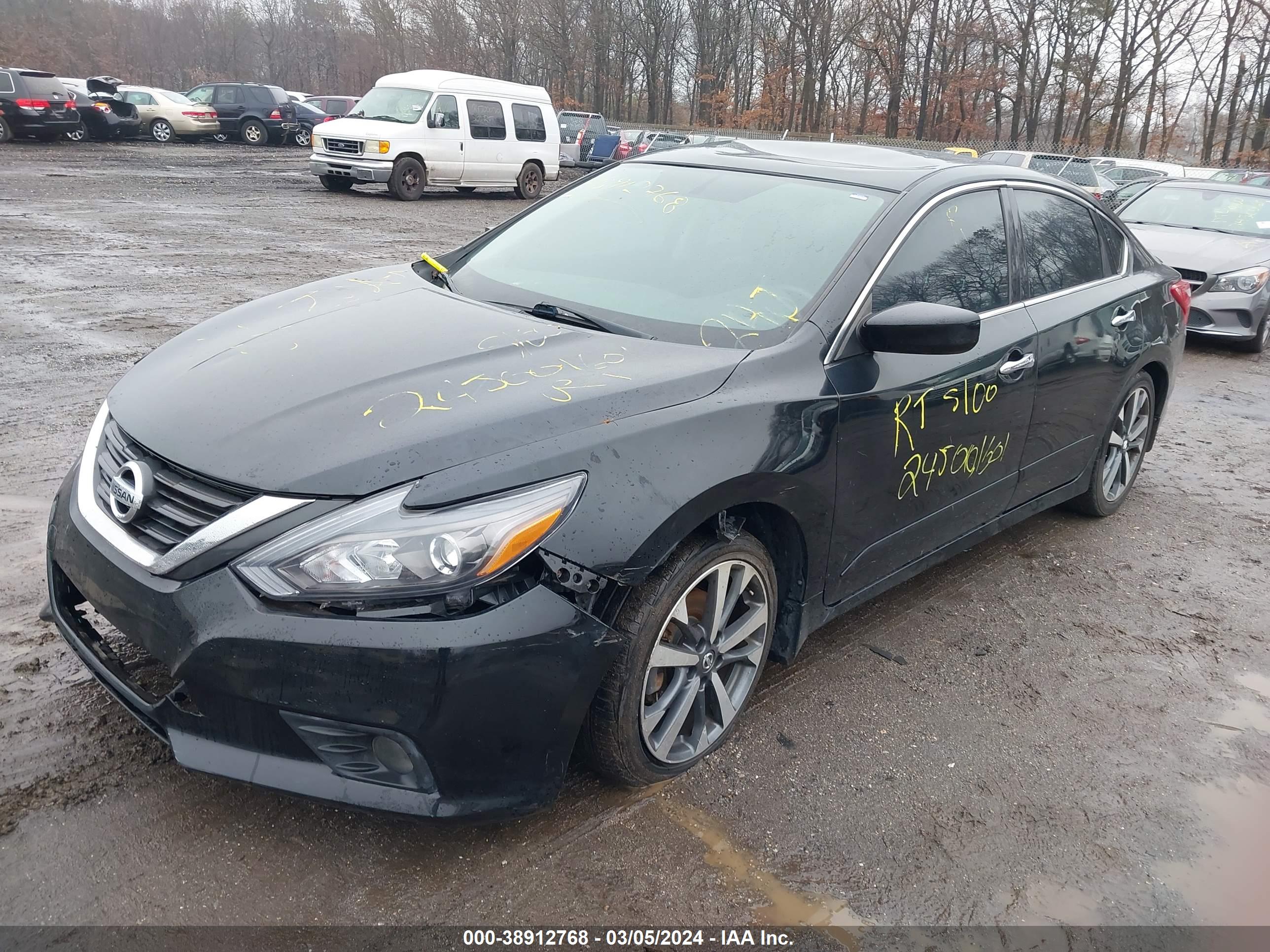 NISSAN ALTIMA image 2