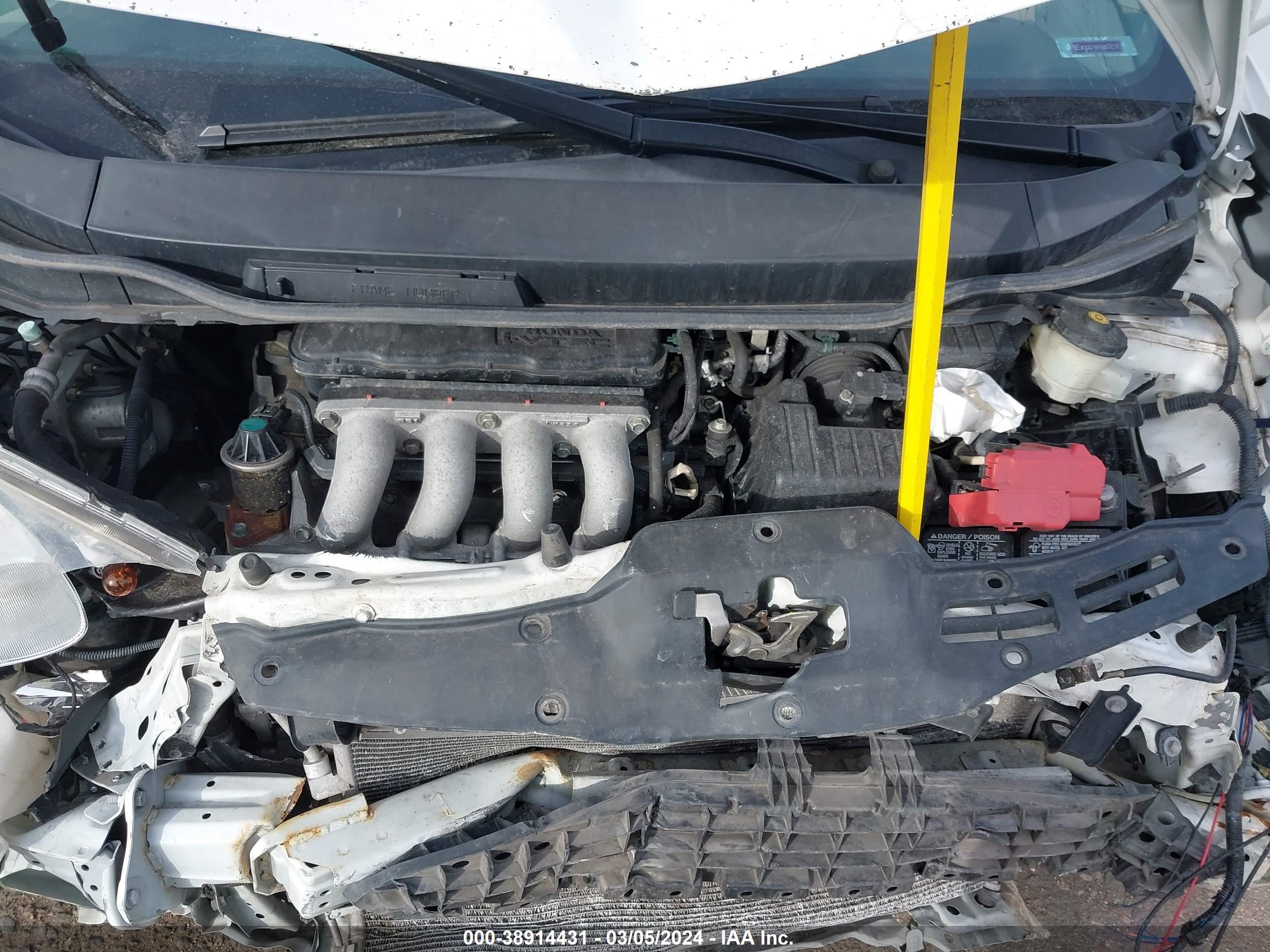 HONDA FIT image 10