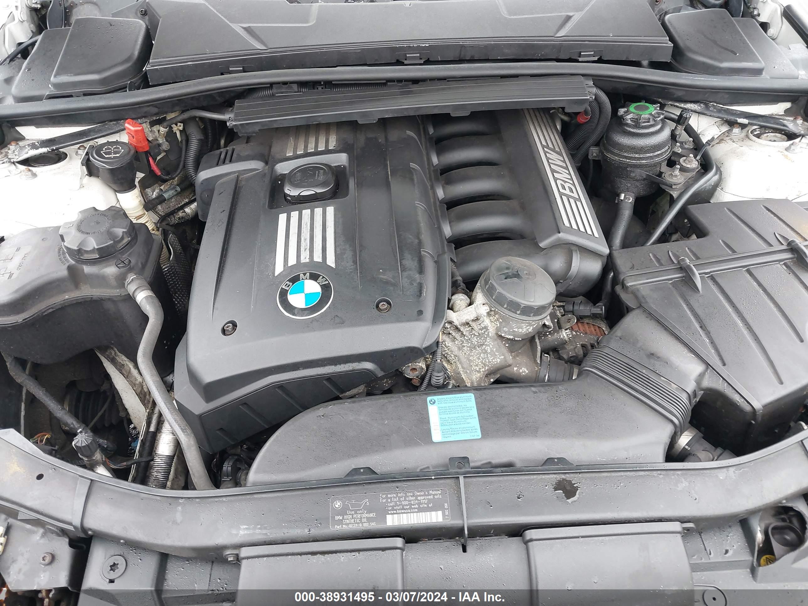 BMW 328XI image 10