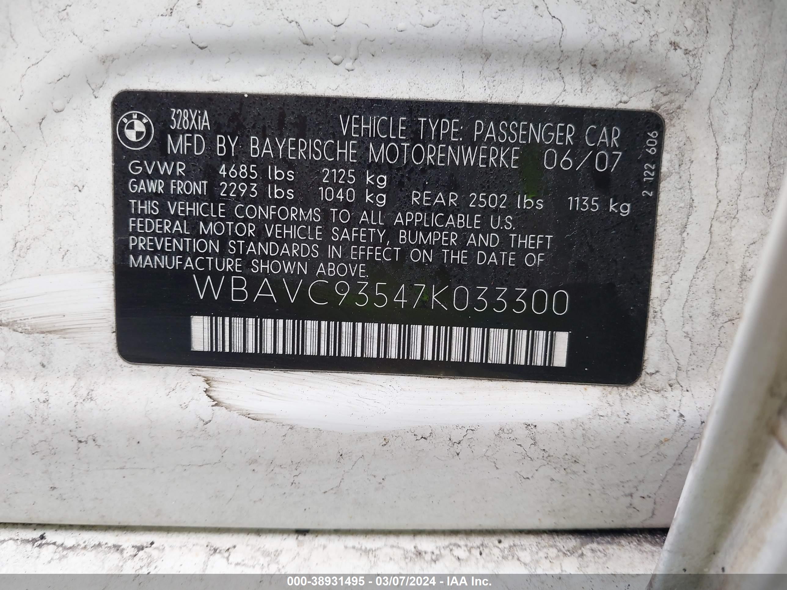 BMW 328XI image 9