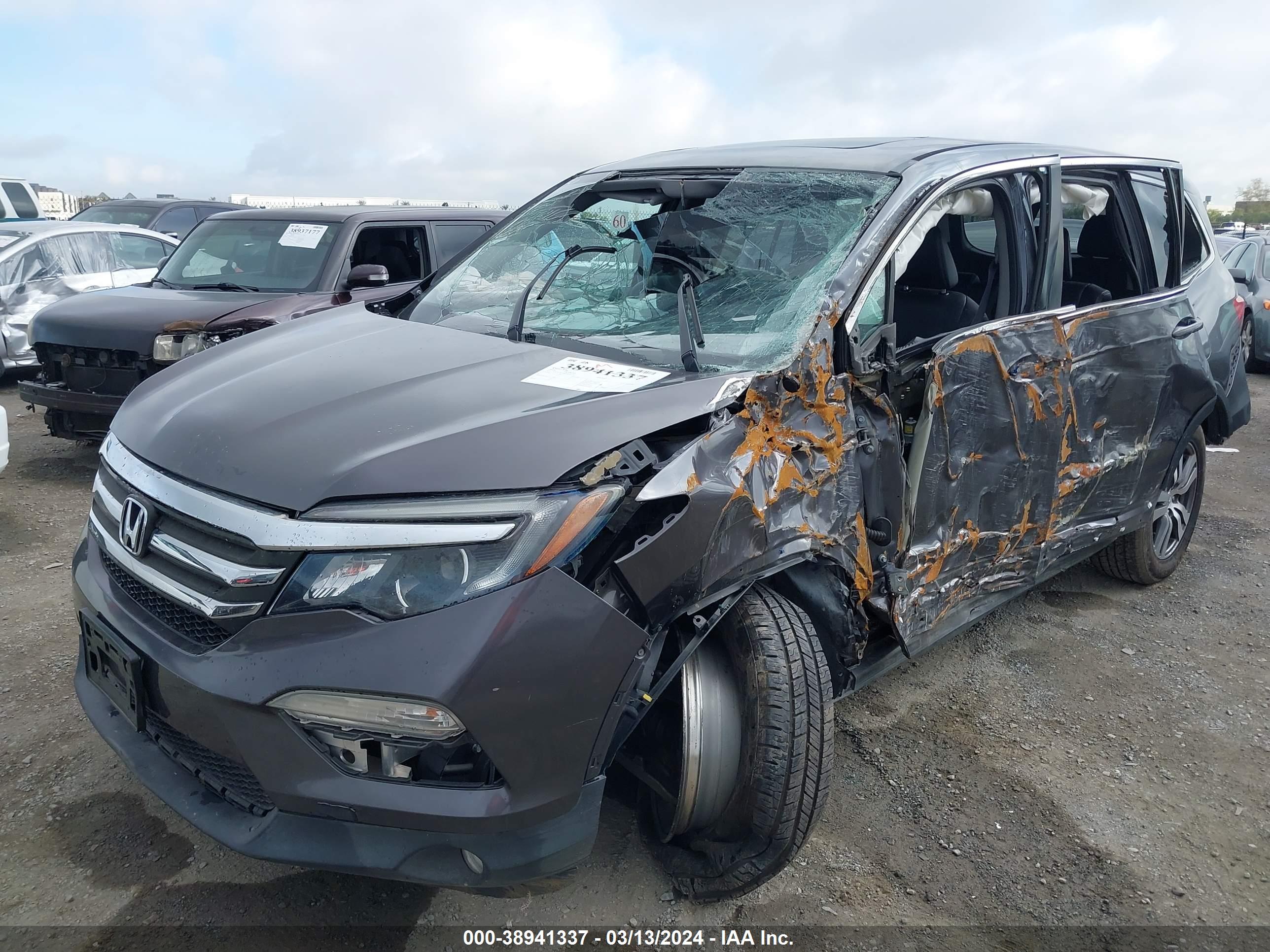HONDA PILOT image 6
