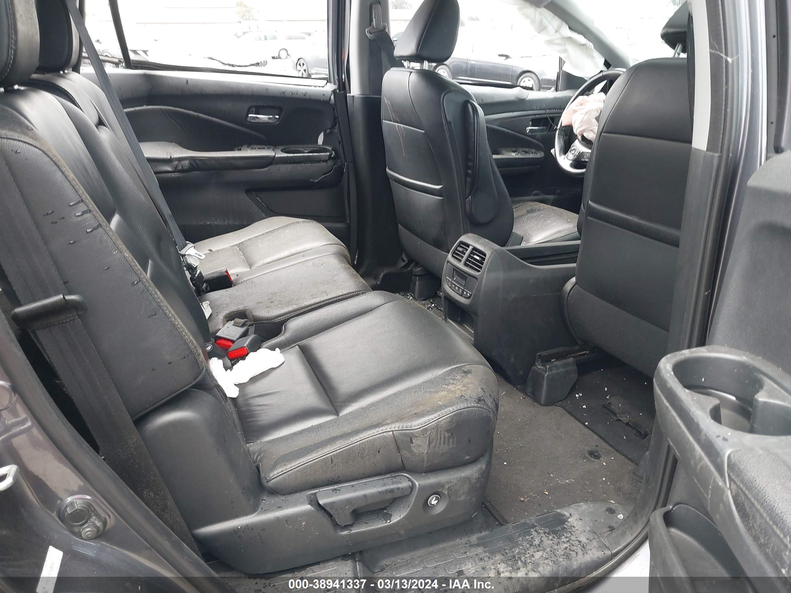 HONDA PILOT image 8