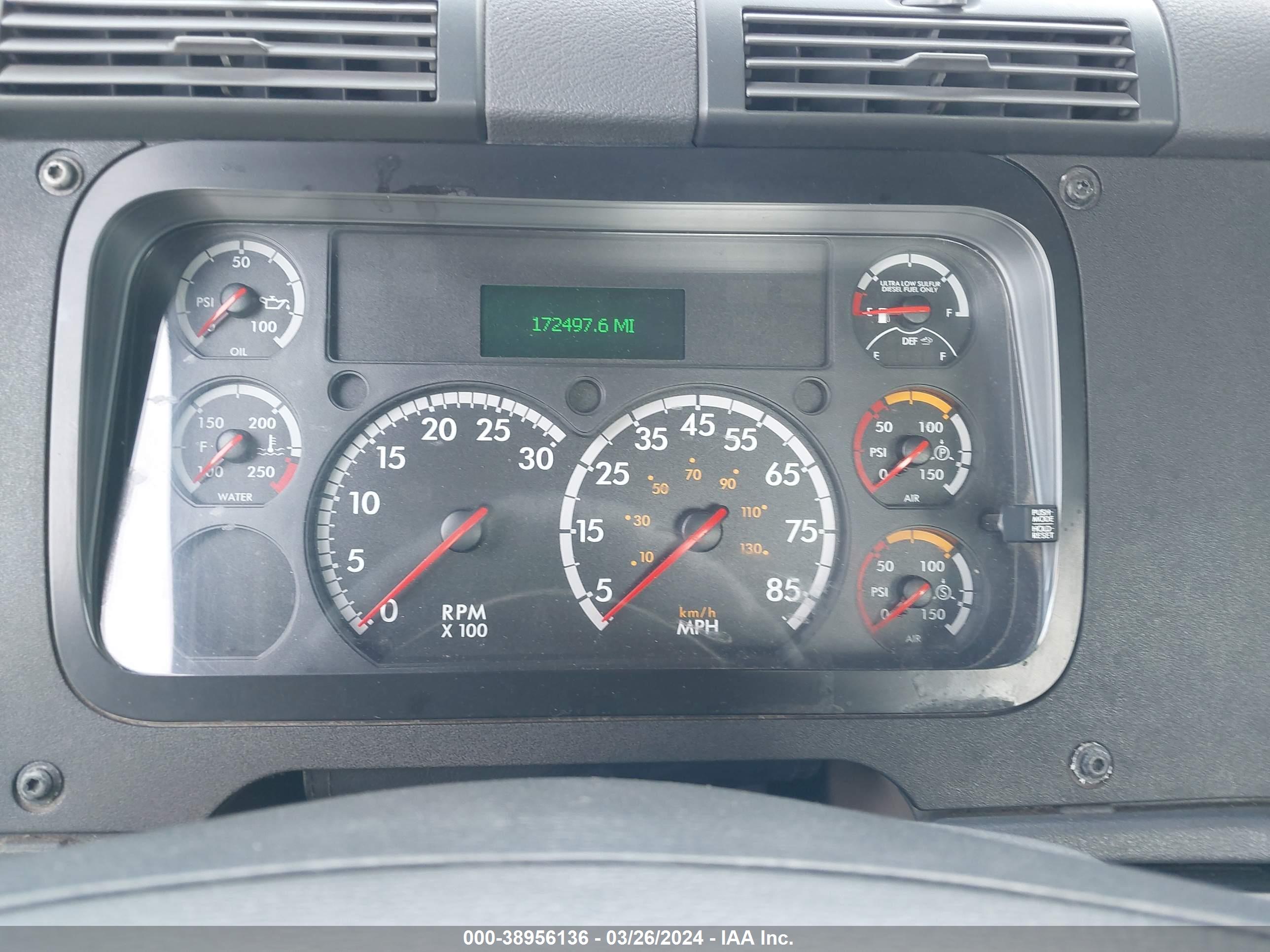 FREIGHTLINER CASCADIA image 6