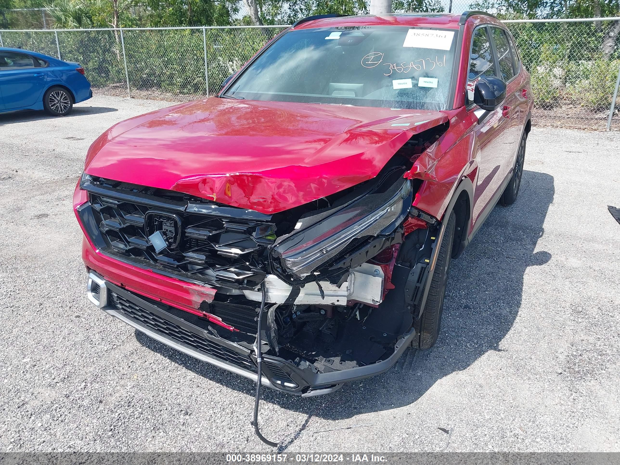 HONDA CR-V image 6