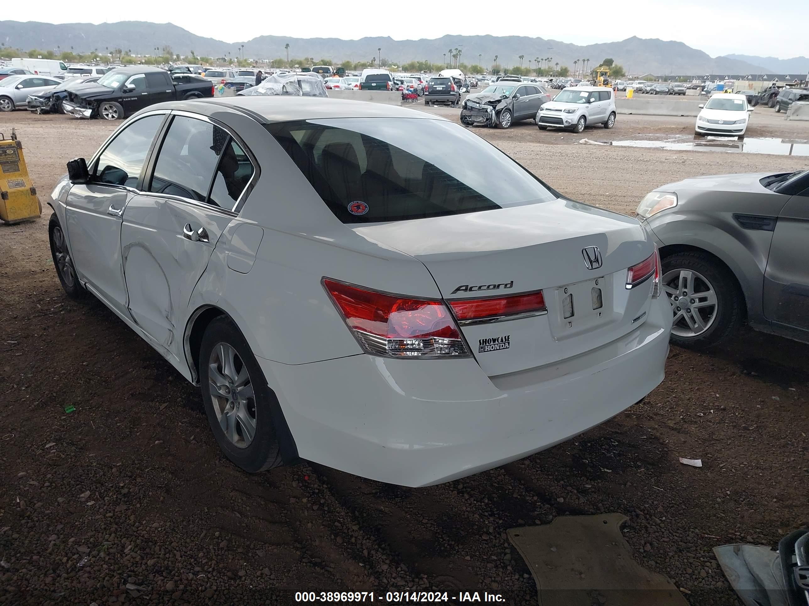 HONDA ACCORD image 3