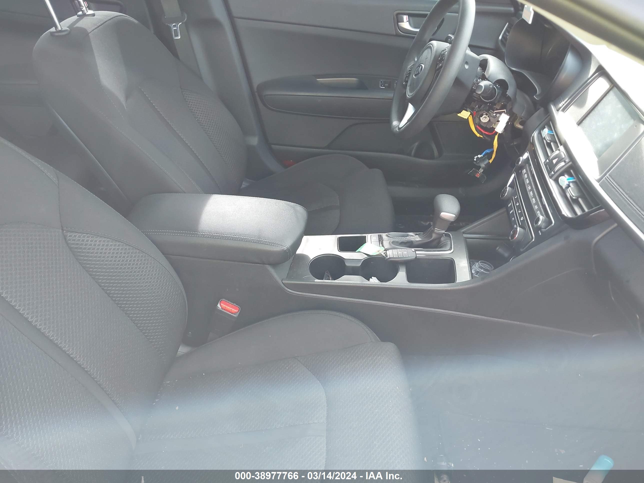 KIA OPTIMA image 5